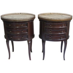 Bouillotte-Beistelltisch oder Petit Commode im Louis-XV-Stil aus der Jahrhundertmitte, 20.