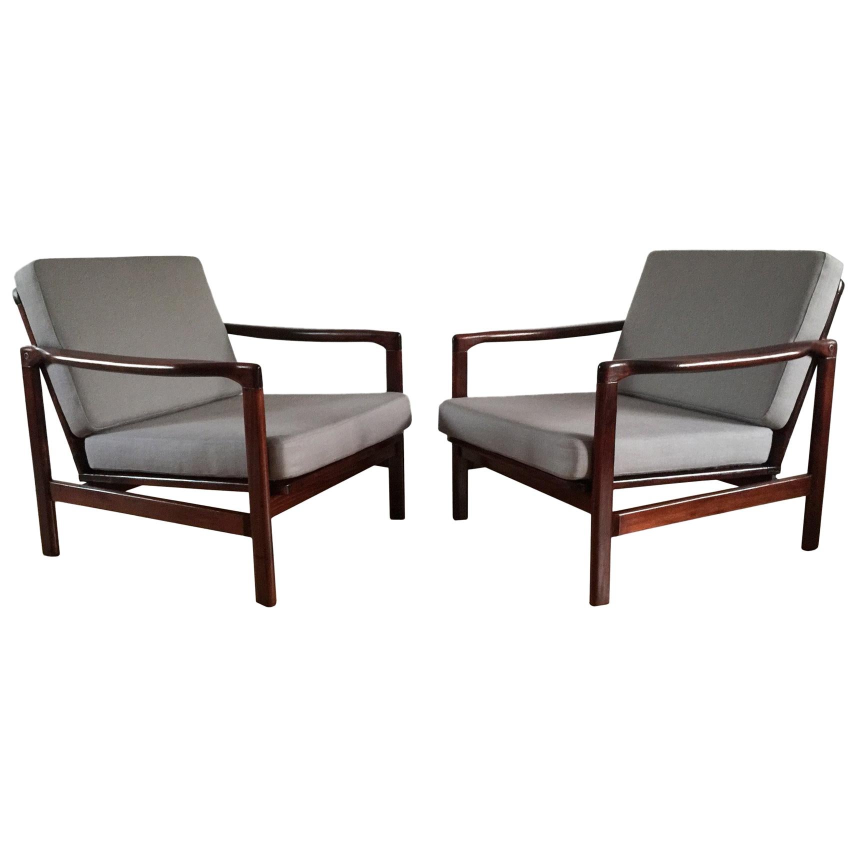 Midcentury Lounge Armchairs Set in Grey Linen, Zenon Bączyk, 1960s For Sale