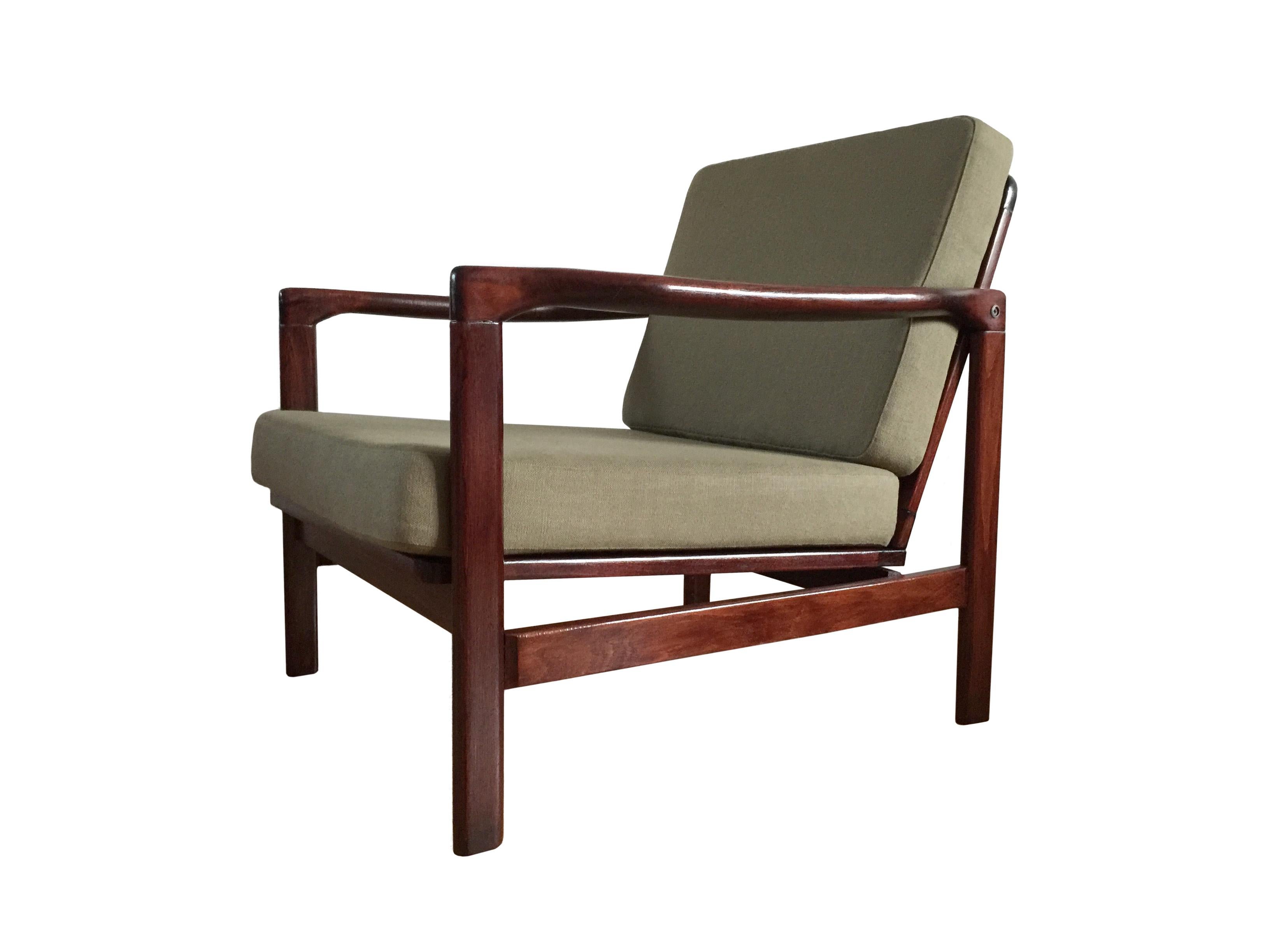Mid-Century Modern Midcentury Lounge Armchairs Set in Olive Linen, Zenon Bączyk, 1960s For Sale