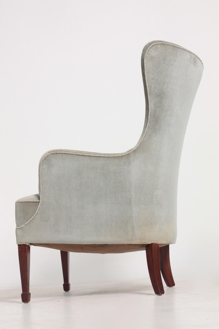 Mid-Century Modern  Midcentury Lounge Chair by Cabinetmaker Frits Henningsen, Danish Design, 1950s