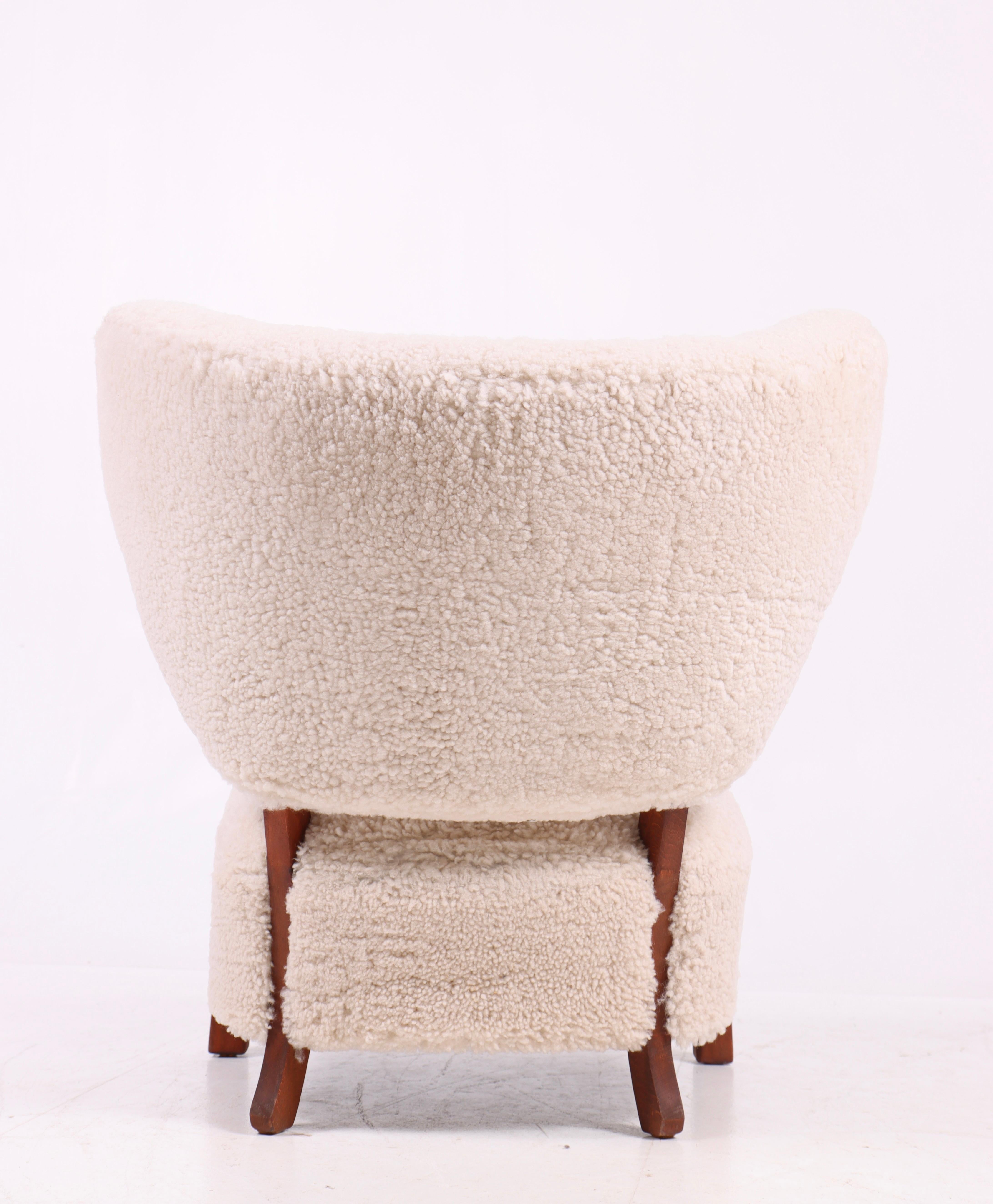 Wool Midcentury Lounge Chair Designed by Wulff, 1940s
