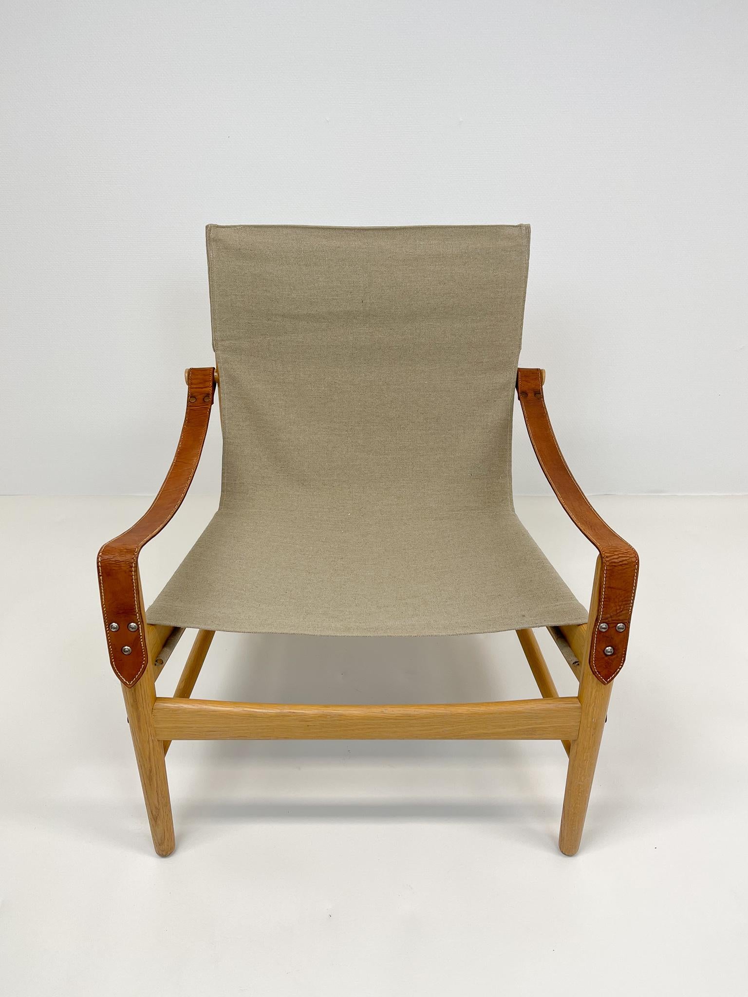 Mid-Century Lounge Chair Hans Olsen ”Gazelle” Chair, 1960s Sweden In Good Condition For Sale In Hillringsberg, SE