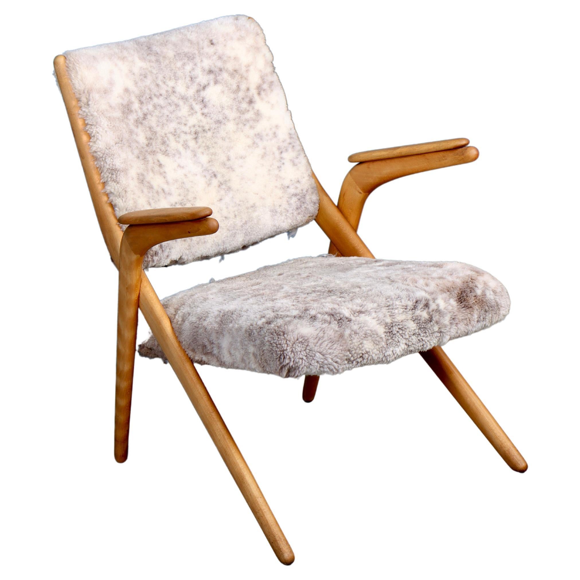 Mid-Century Lounge Chair in Beech and Sheepskin, 1960s