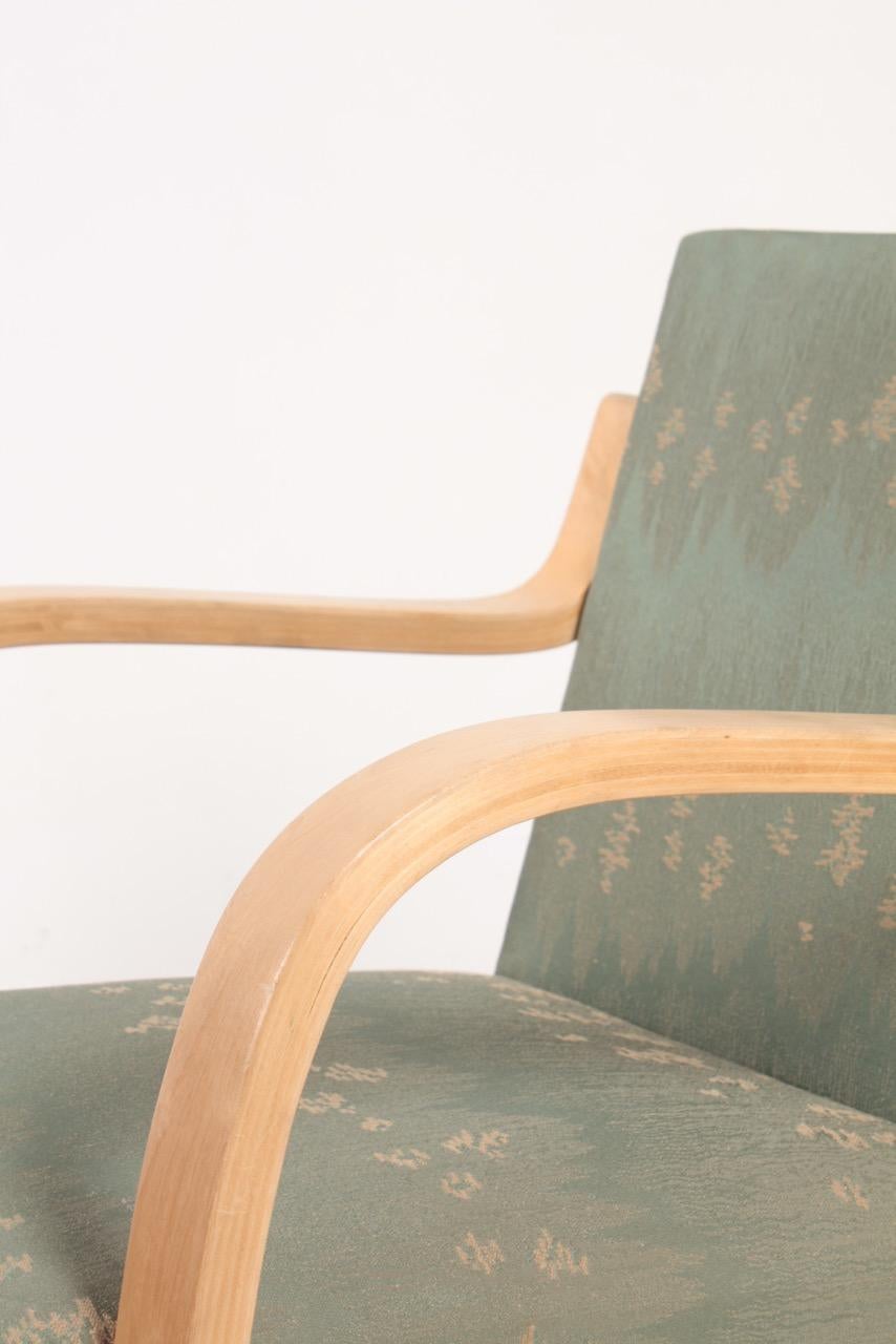 Mid-20th Century Midcentury Lounge Chair in Fabric by Alvar Aalto, Finland, 1960s