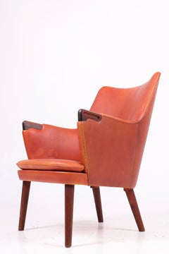 Sedia da salotto del Medioevo in pelle patinata e palissandro di Hans J. Wegner, anni '50