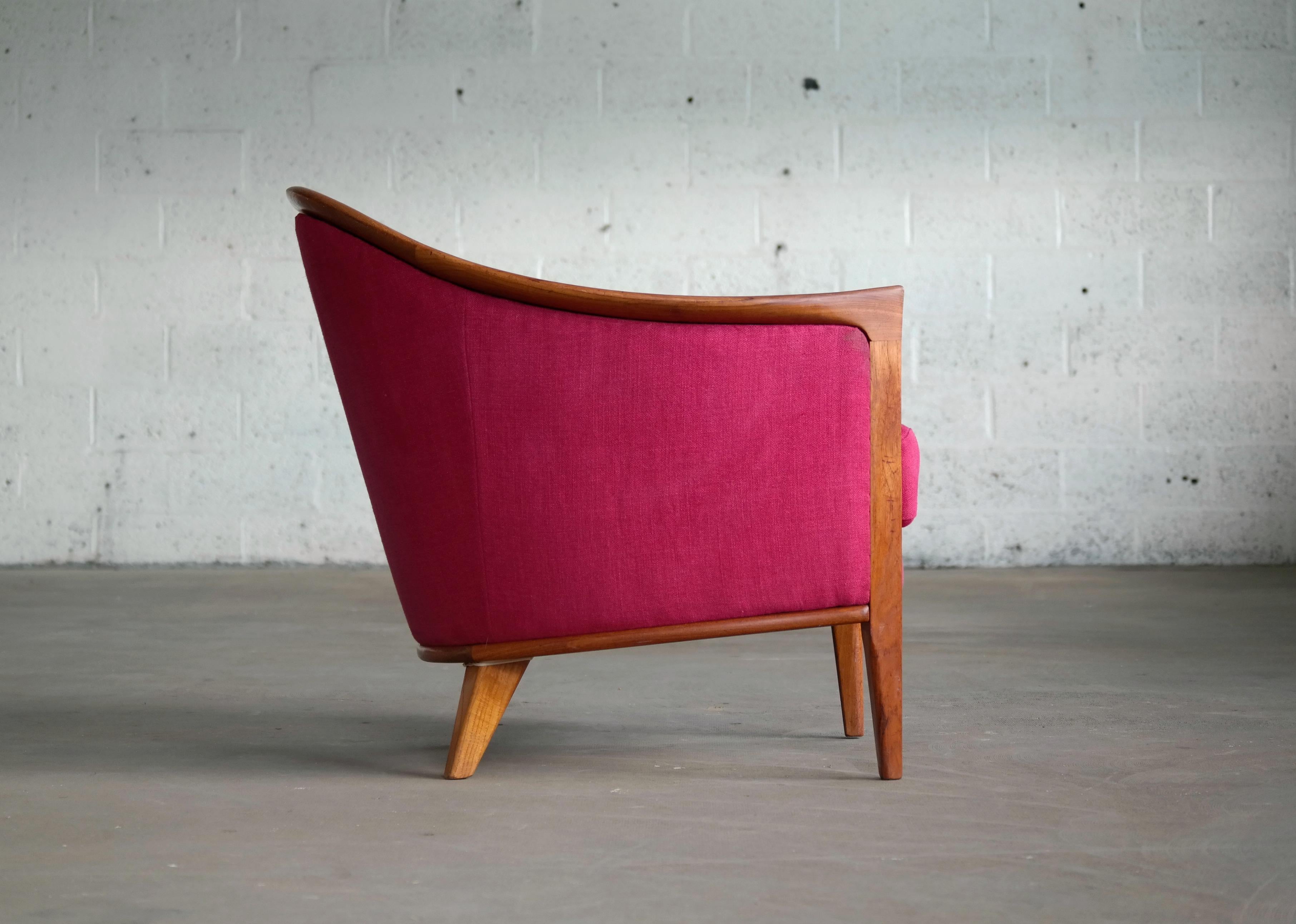Linen Midcentury Lounge Chair Model 