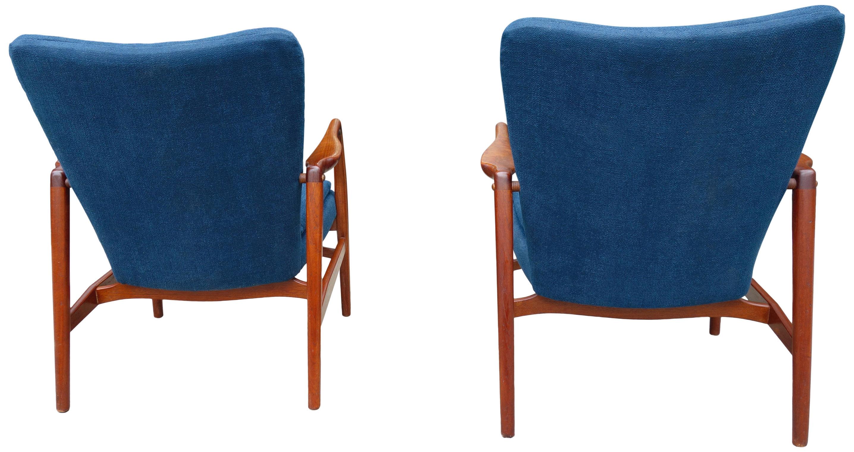 Midcentury Lounge Chairs by Kurt Olsen 1