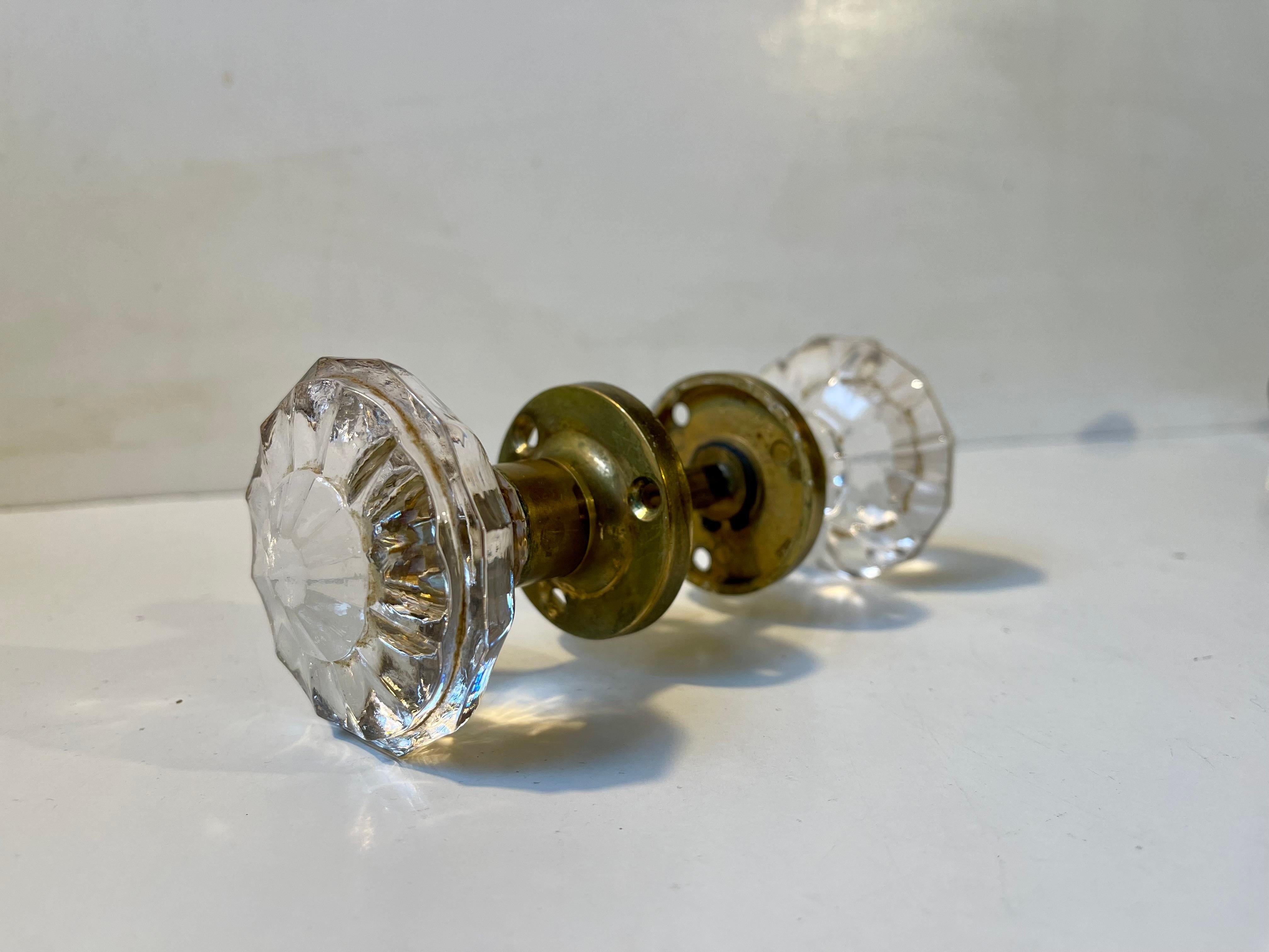 Late 20th Century Midcentury Lounge Door Knobs in Brass & Glass by Verrina Sweden, 1970s, Set of 5 For Sale