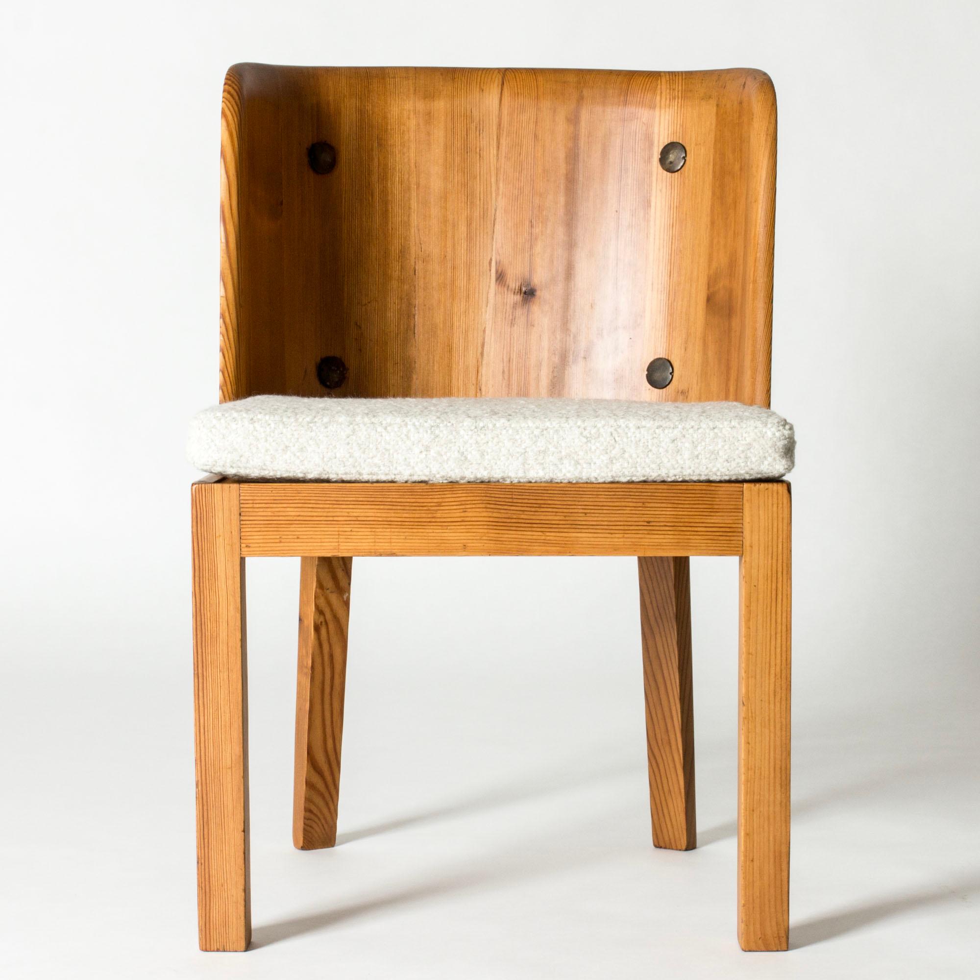 Milieu du XXe siècle Chaises de salle à manger ou d'appoint 