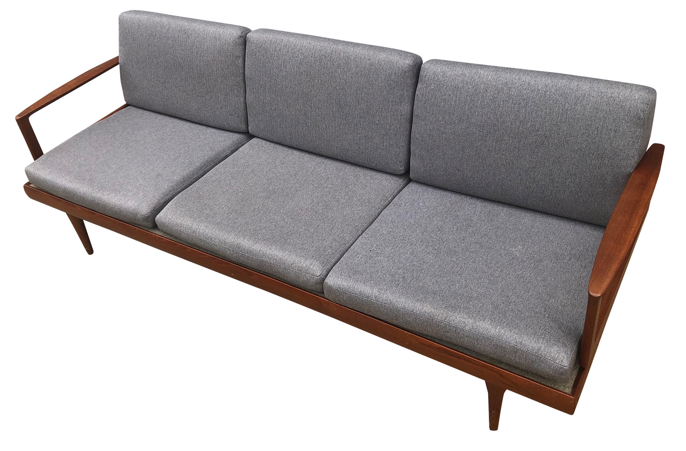 Scandinavian Modern Midcentury Low Danish Modern 3-Seat Sofa Couch Daybed Solid Teak Grey Fabric
