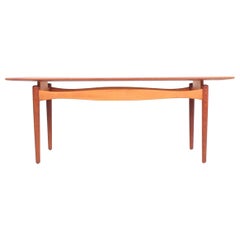 Niedriger Tisch aus der Mitte des Jahrhunderts, entworfen von Finn Juhl, dänisches Design, 1950er Jahre