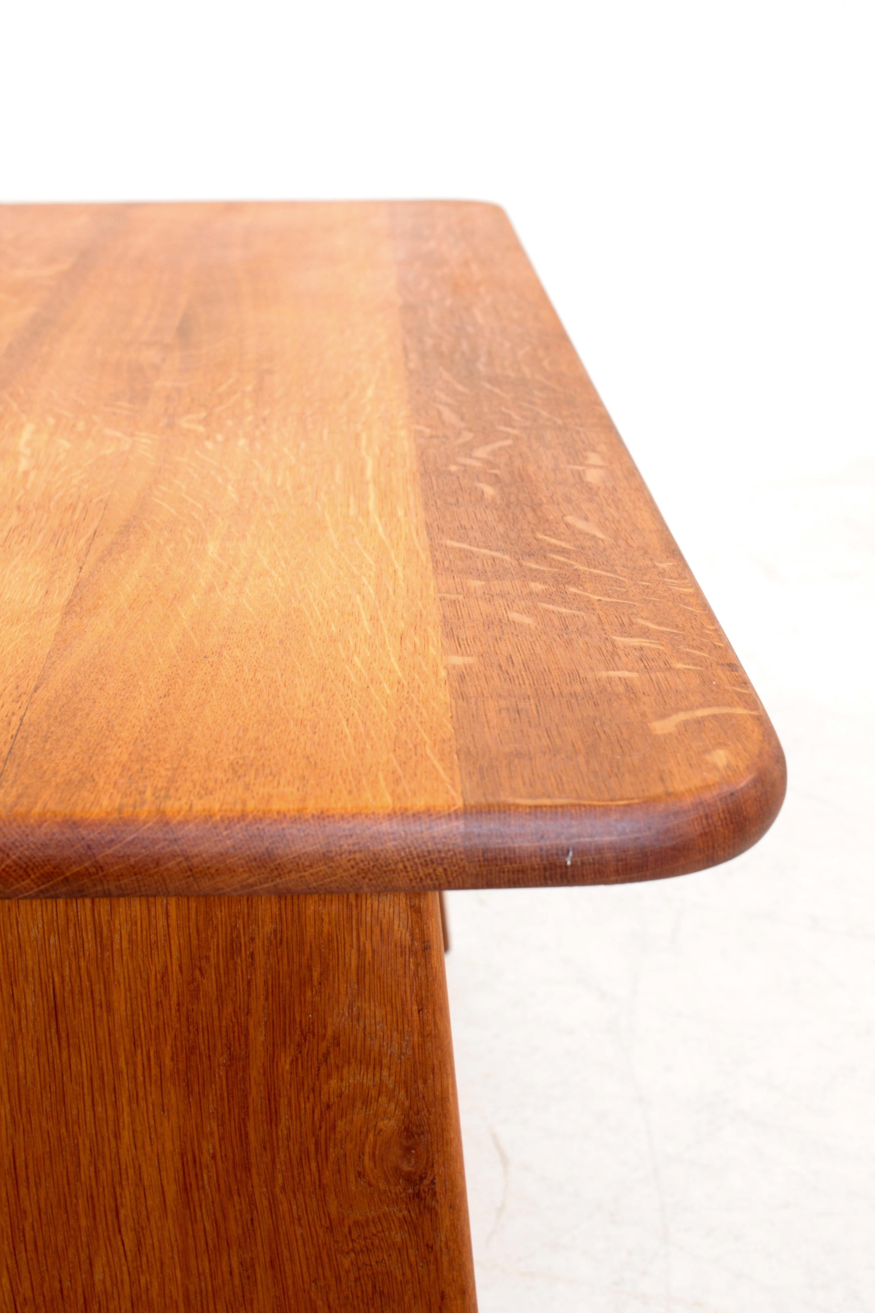 Midcentury Low Table in Solid Oak, Danish Cabinetmaker, 1950s For Sale 2