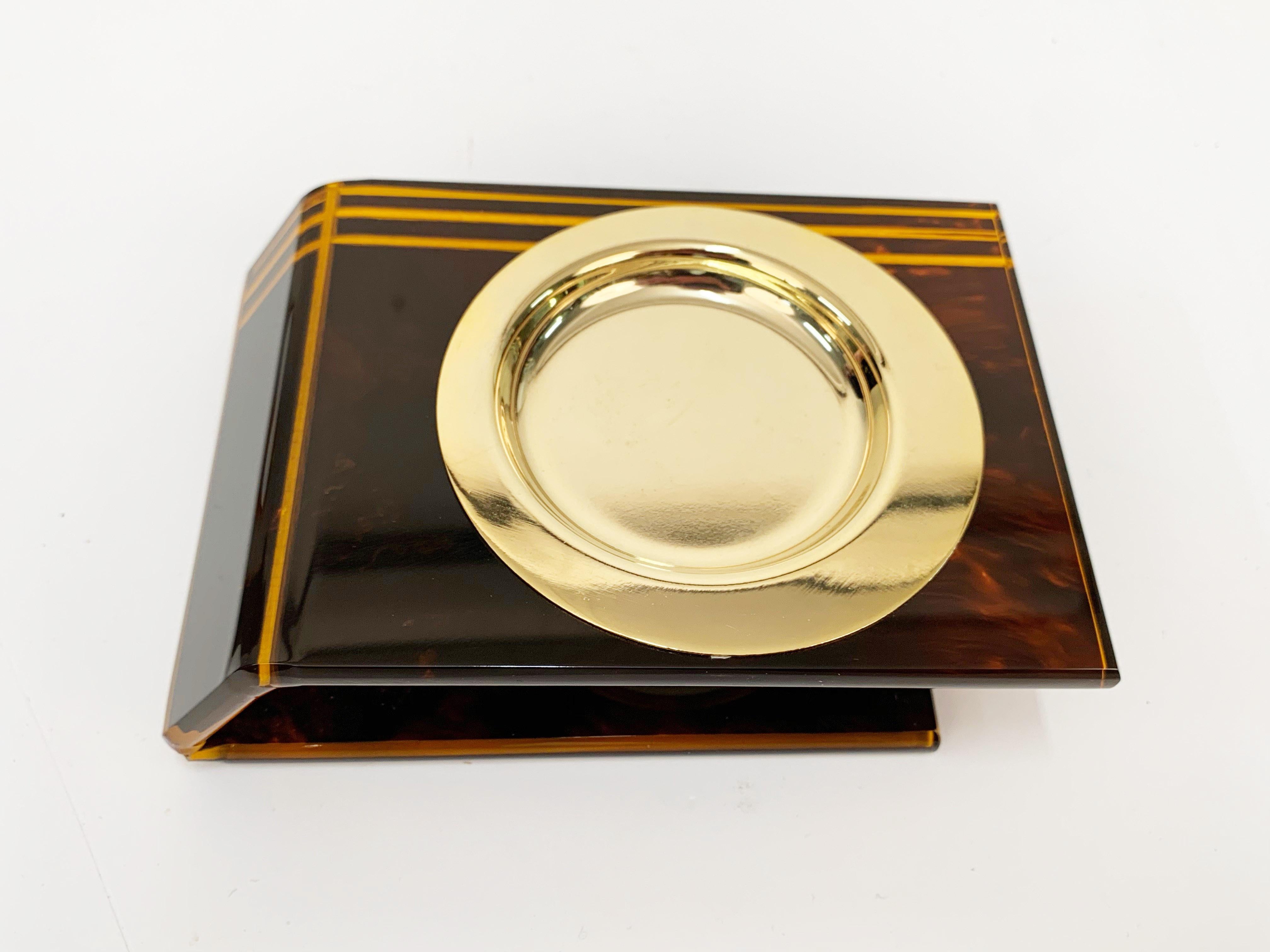 Midcentury Lucite and and Brass French Ashtray after Christian Dior, 1970 For Sale 2