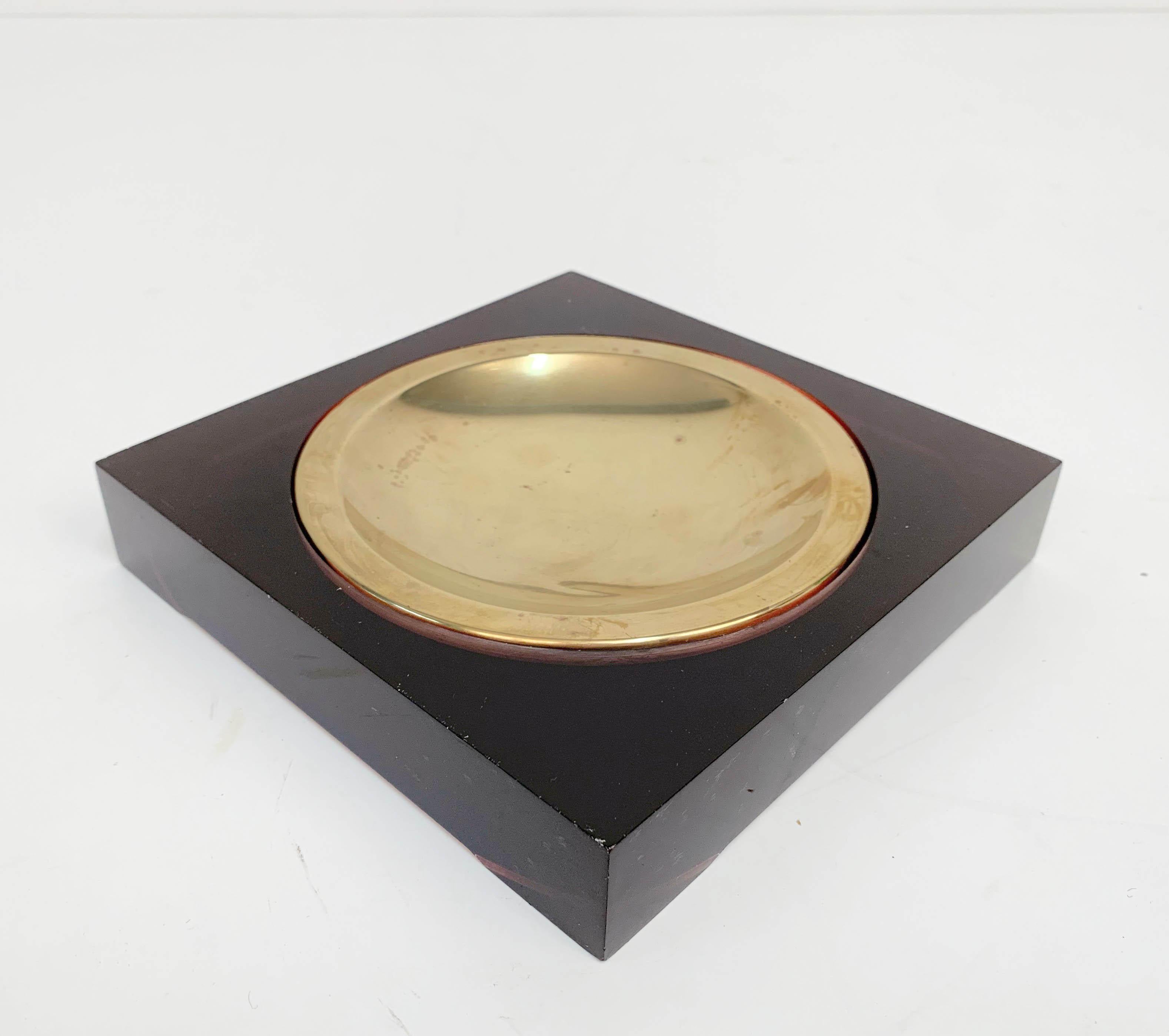 Mid-Century Square Lucite and Brass Pocket Emptier in the Dior Style, 1970 For Sale 3