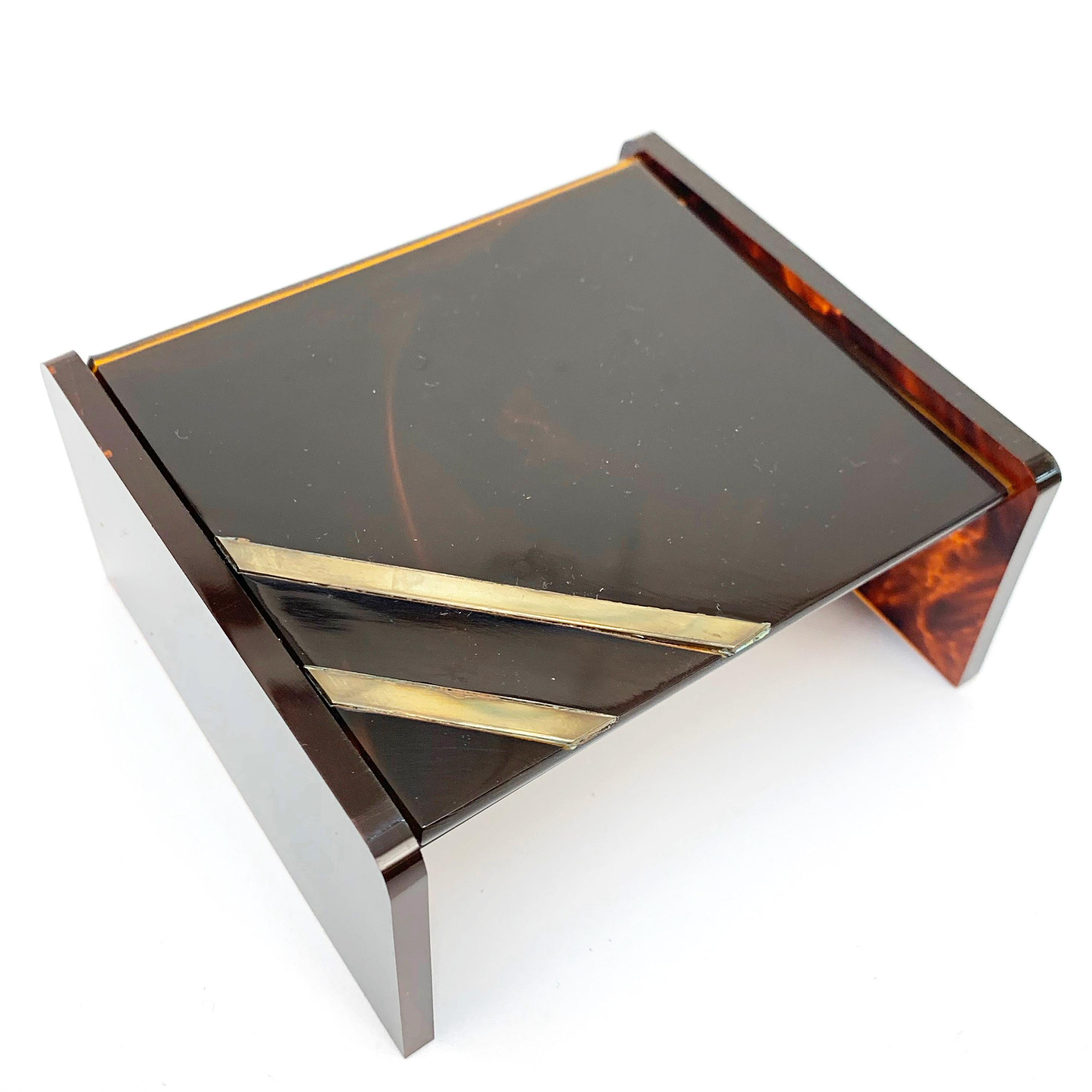 Midcentury Lucite, Tortoise Plexiglass and Brass Christian Dior Jewelry Box 1970 For Sale 3