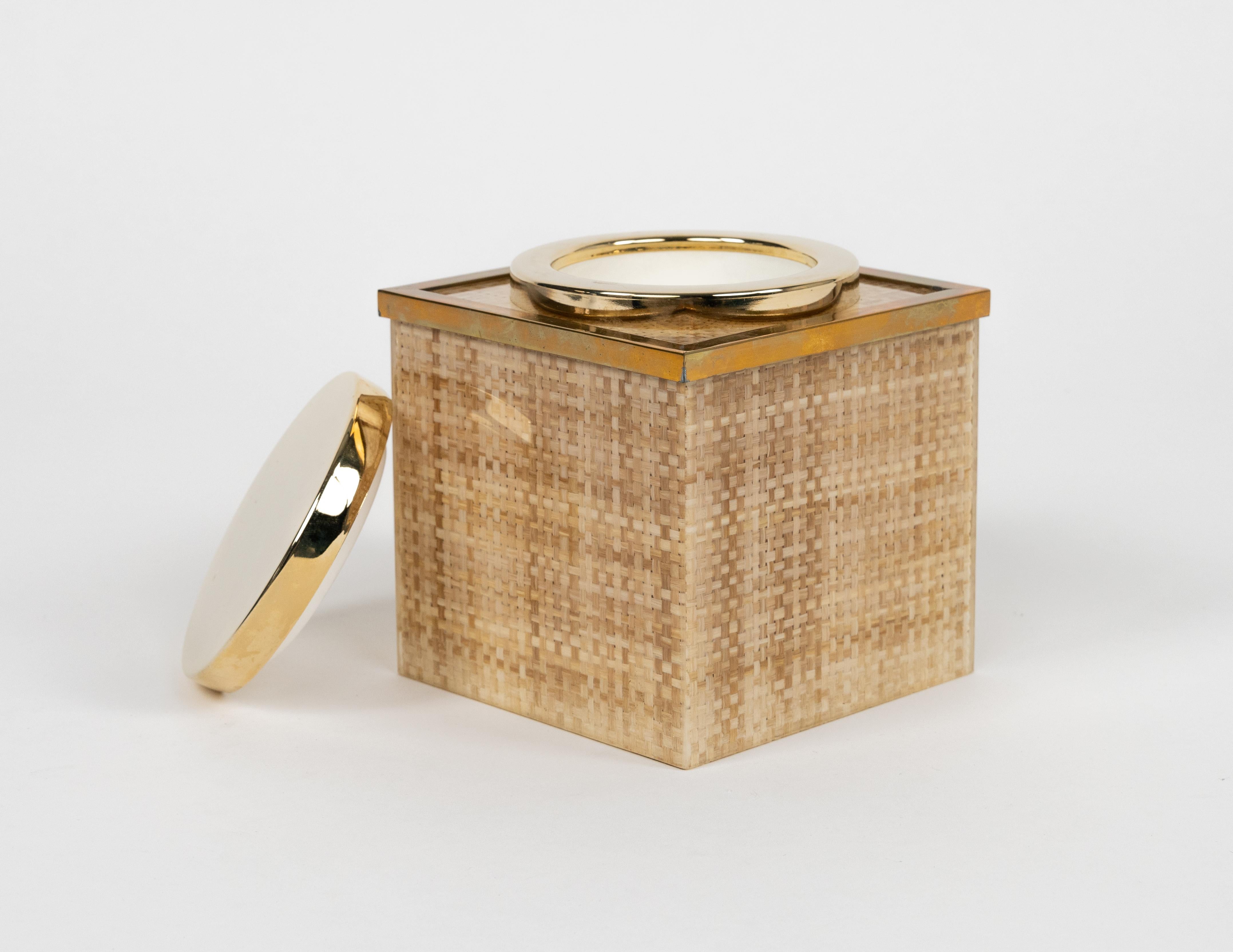 Italian Midcentury Lucite, Wicker and Brass Ice Bucket Christian Dior Style, Italy 1970s For Sale