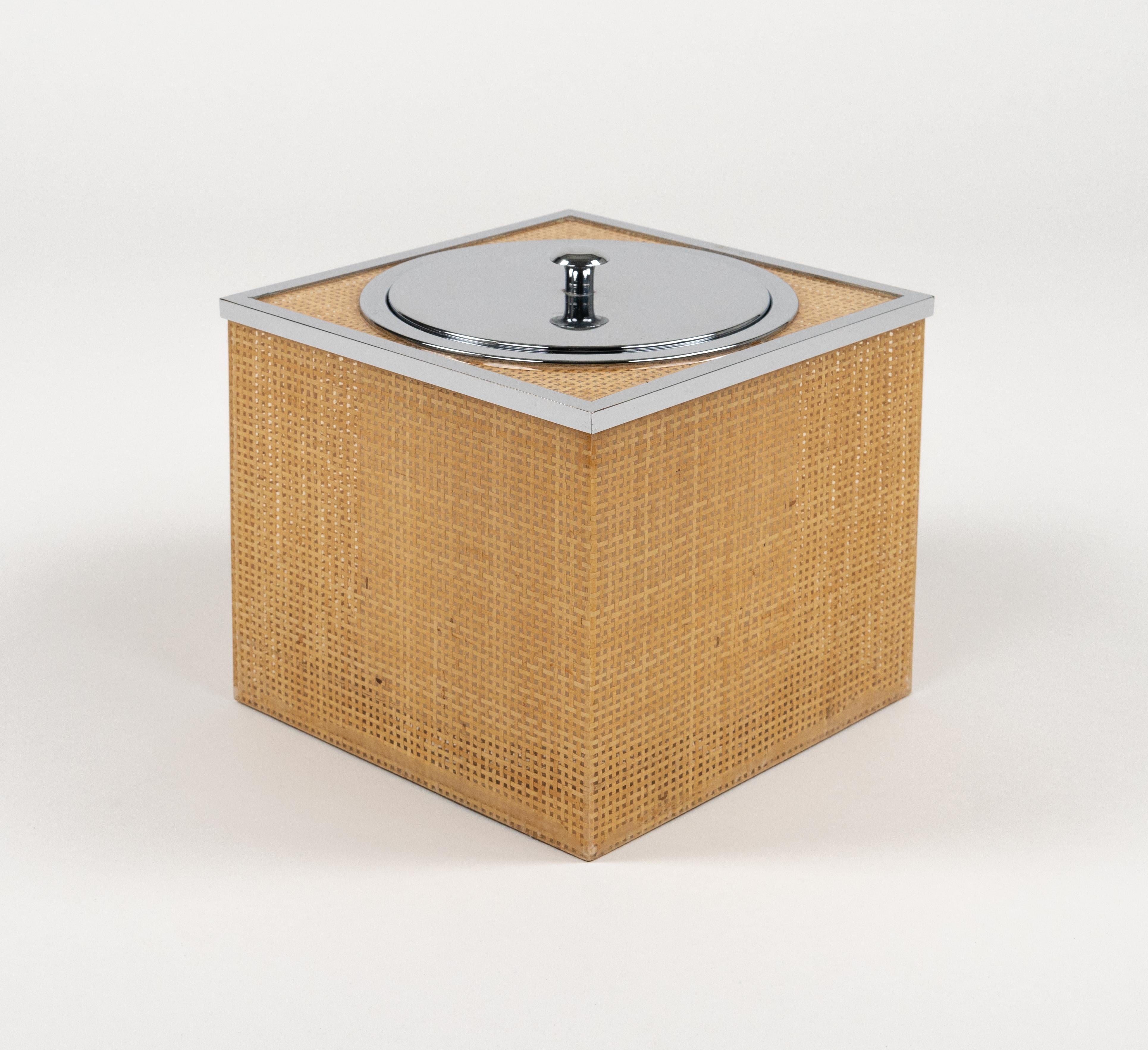 Midcentury Lucite, Wicker & Chrome Ice Bucket Christian Dior Style, Italy 1970s For Sale 3