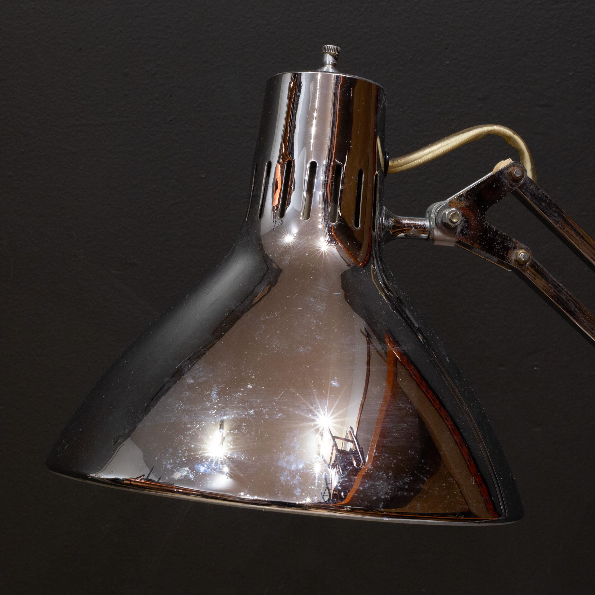 20th Century Midcentury Luxo L-1 Articulated Chrome Desk Task Lamp, circa 1960s