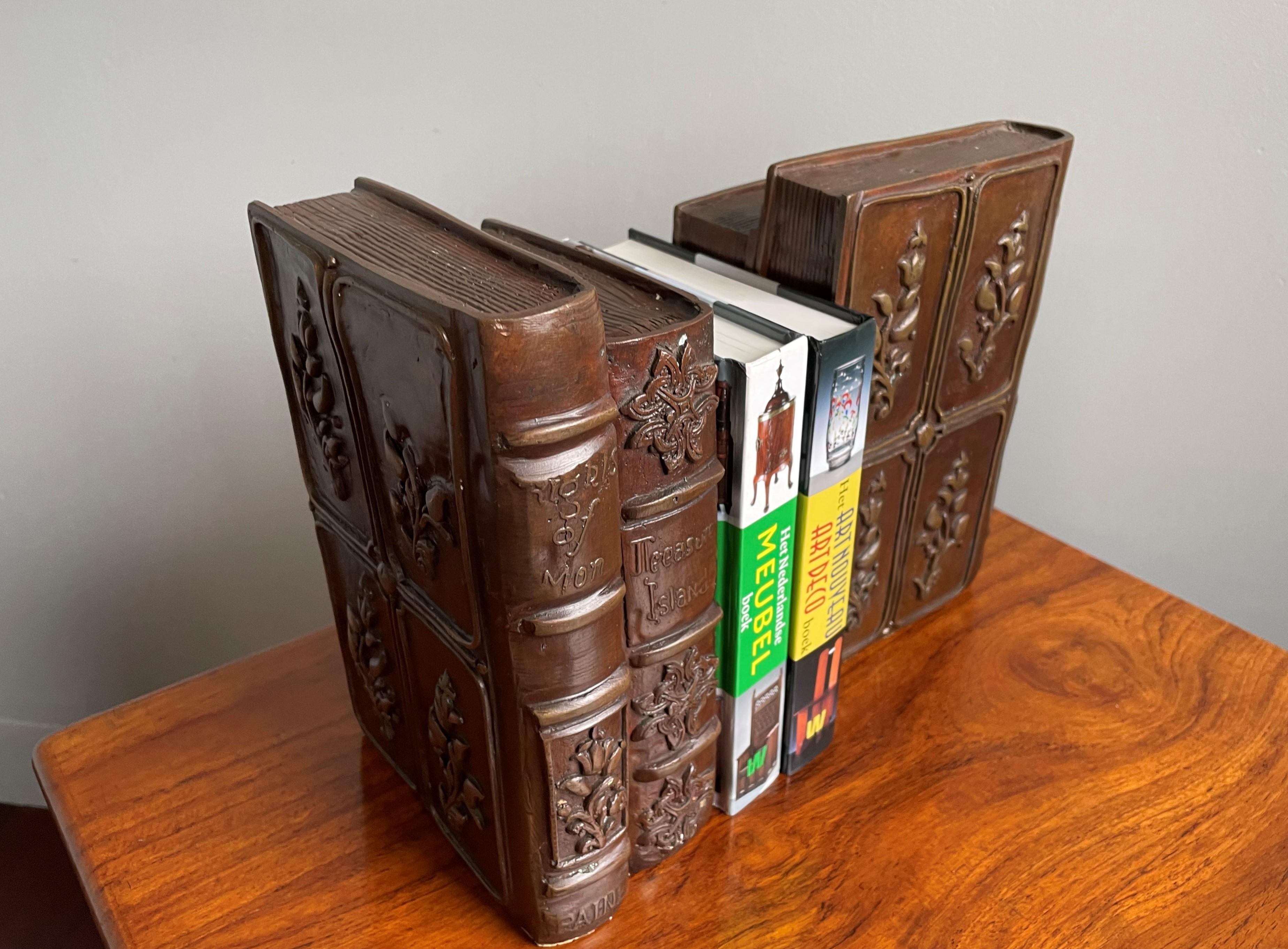 Mid-Century Made Heavy Bronze Classic Novel Book Shaped Bookends Treasure Island For Sale 4