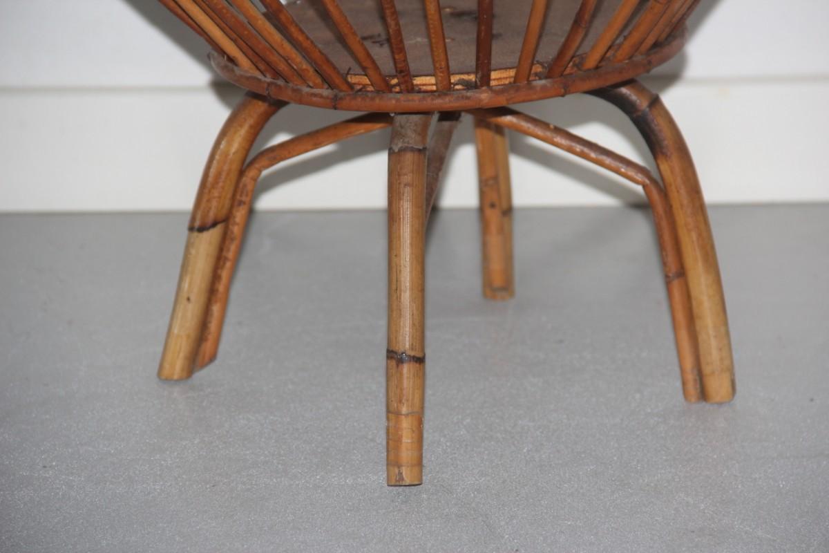 Midcentury Magazine Rack Round Form Bamboo  Design Brown Color Italian  In Good Condition For Sale In Palermo, Sicily