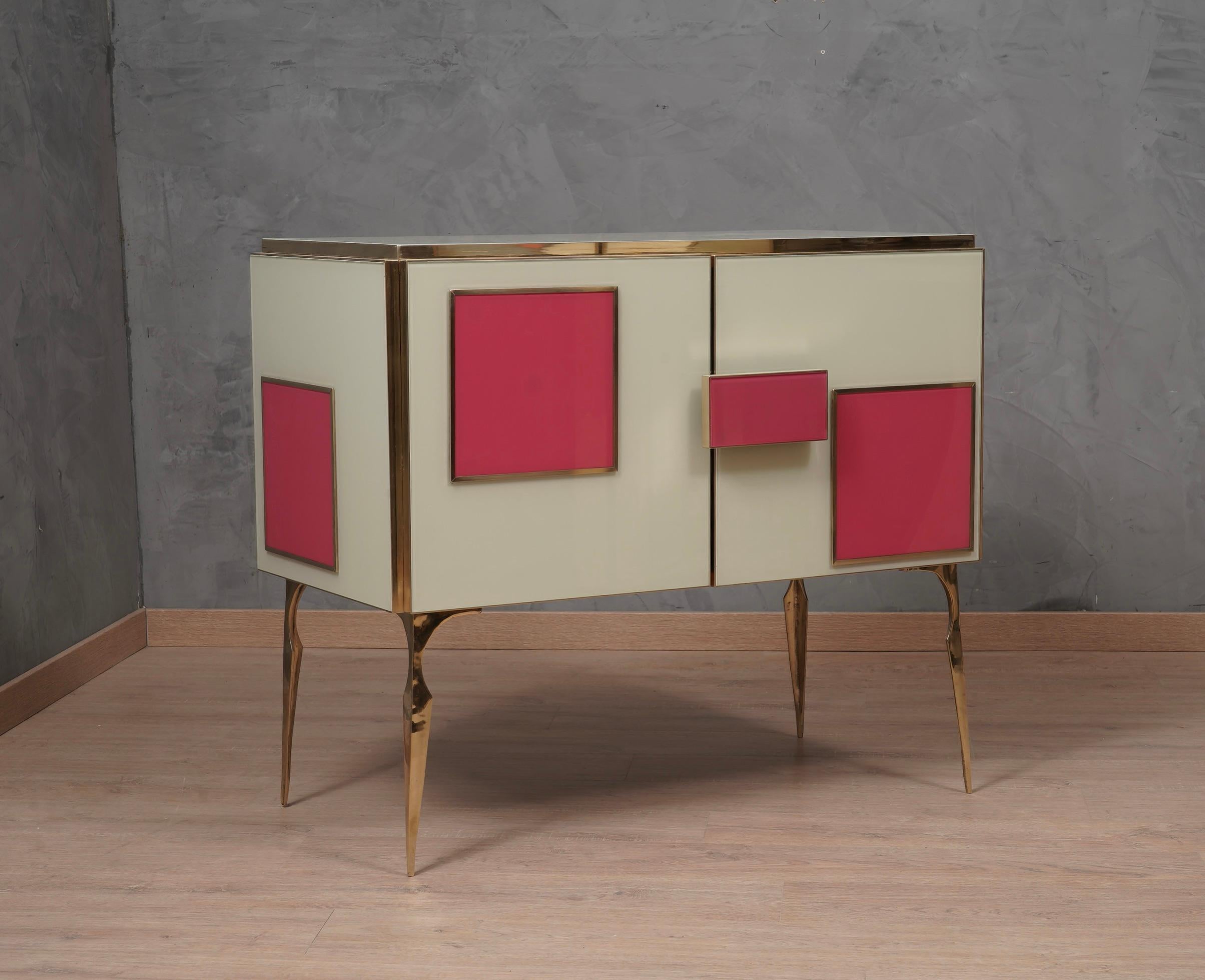 MidCentury Magenta and White Glass and Brass Italian Sideboard, 2000 In Good Condition In Rome, IT