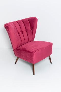 Fauteuil club du milieu du siècle en velours rose magenta, Europe, années 1960
