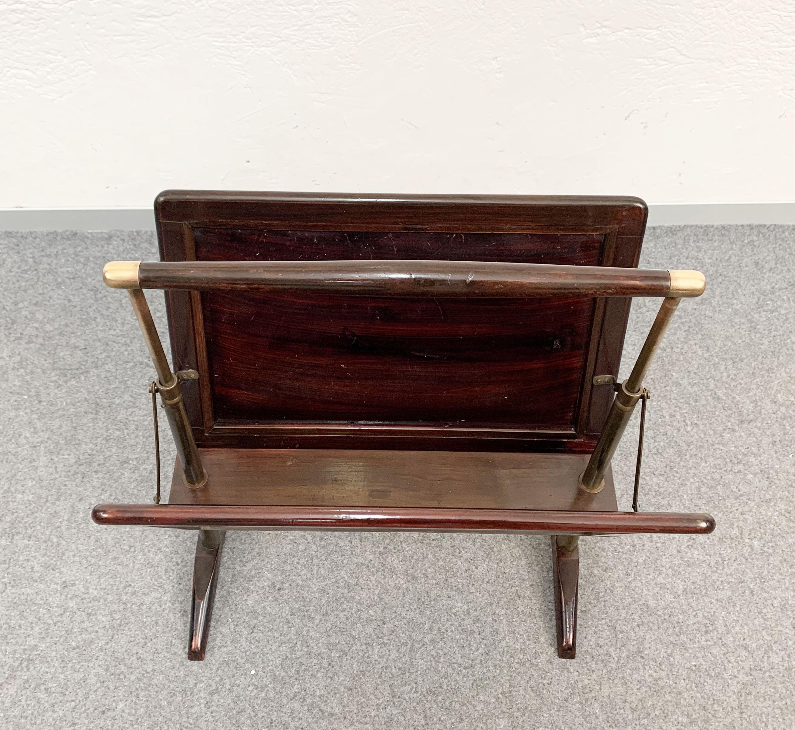 Mid-20th Century Midcentury Wood and Brass Italian Magazine Rack in Ico Parisi Style, 1950s For Sale