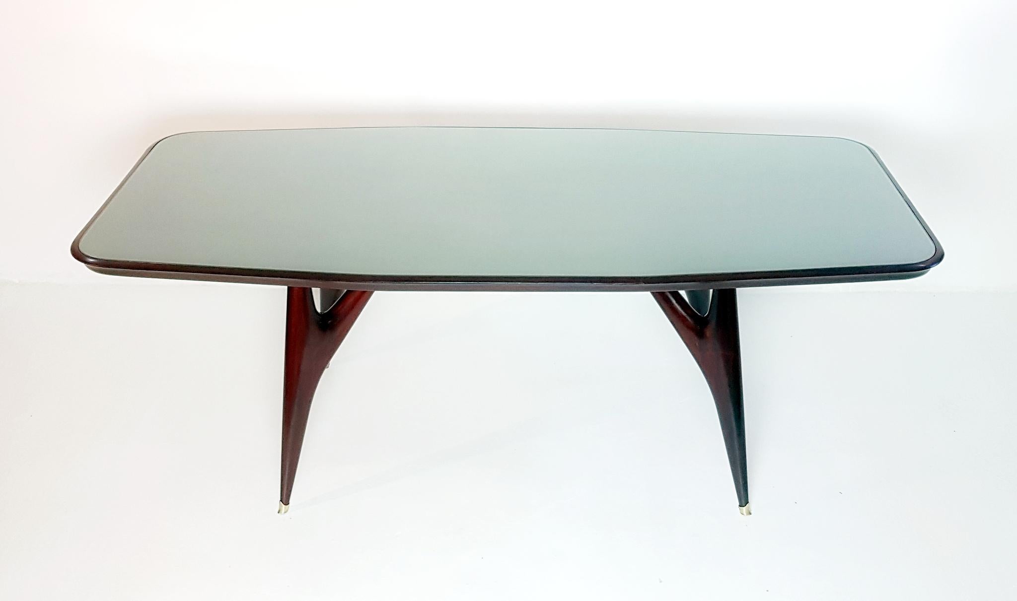 italien Table de salle à manger en acajou du milieu du siècle par Vittorio Dassi, Italie en vente