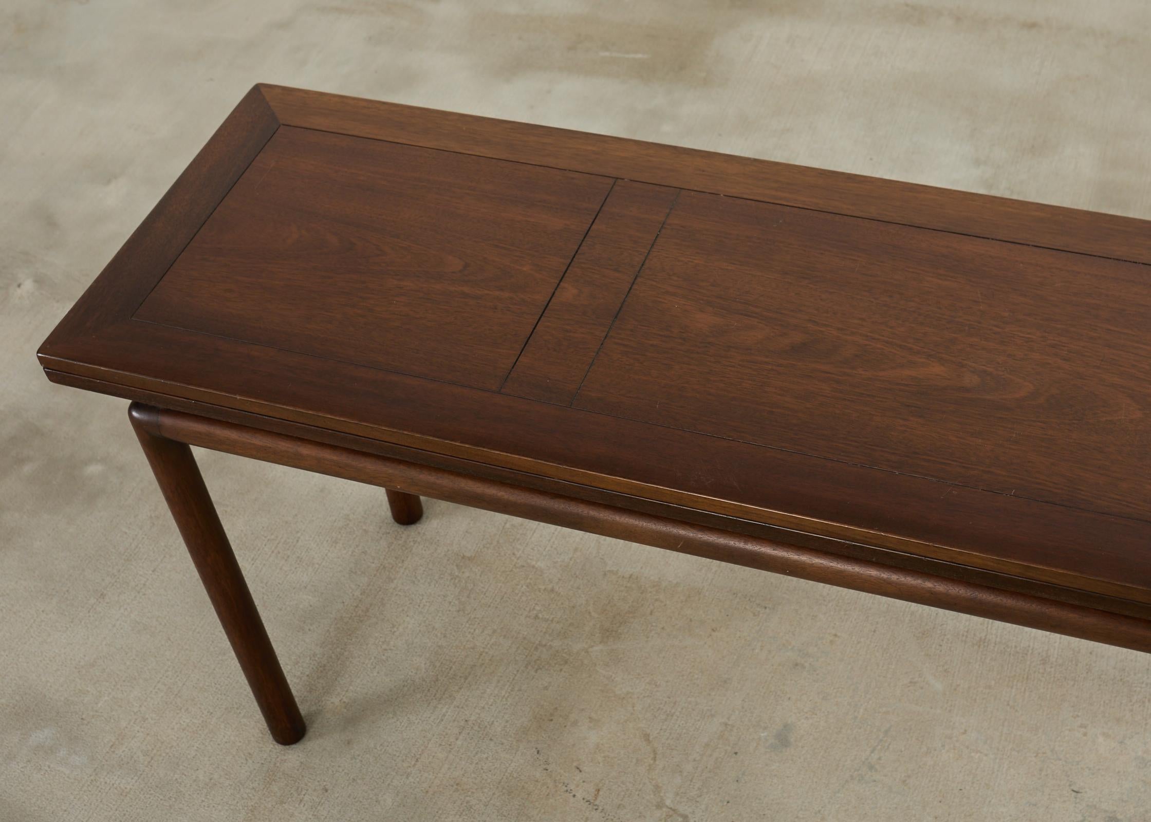 Midcentury Mahogany Flip-Top Console Dining Table by Kittinger In Good Condition In Rio Vista, CA