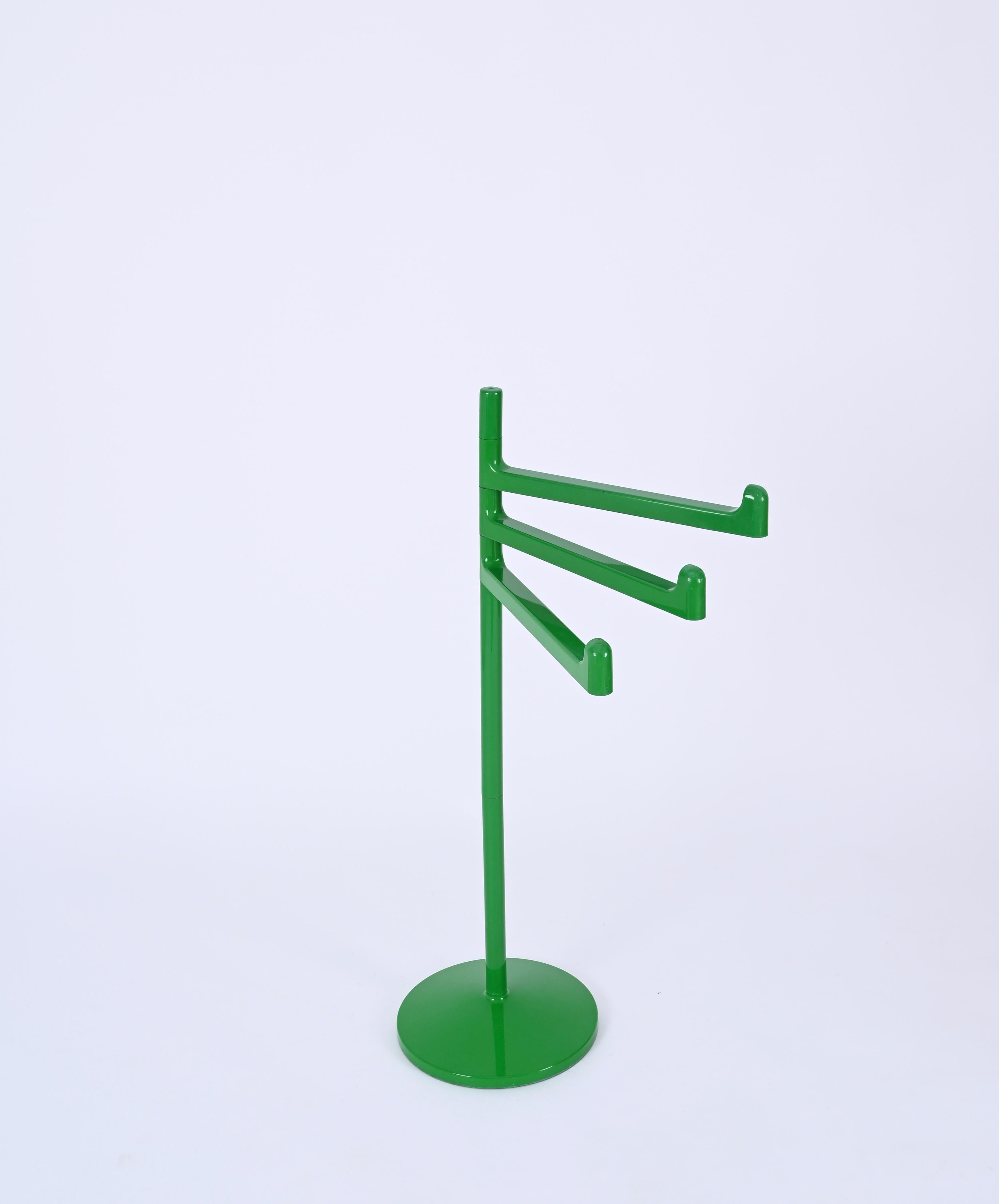 Midcentury Makio Hasuike Green Steel Sculptural Italian Towel Rack, Gedy 1970s In Good Condition For Sale In Roma, IT