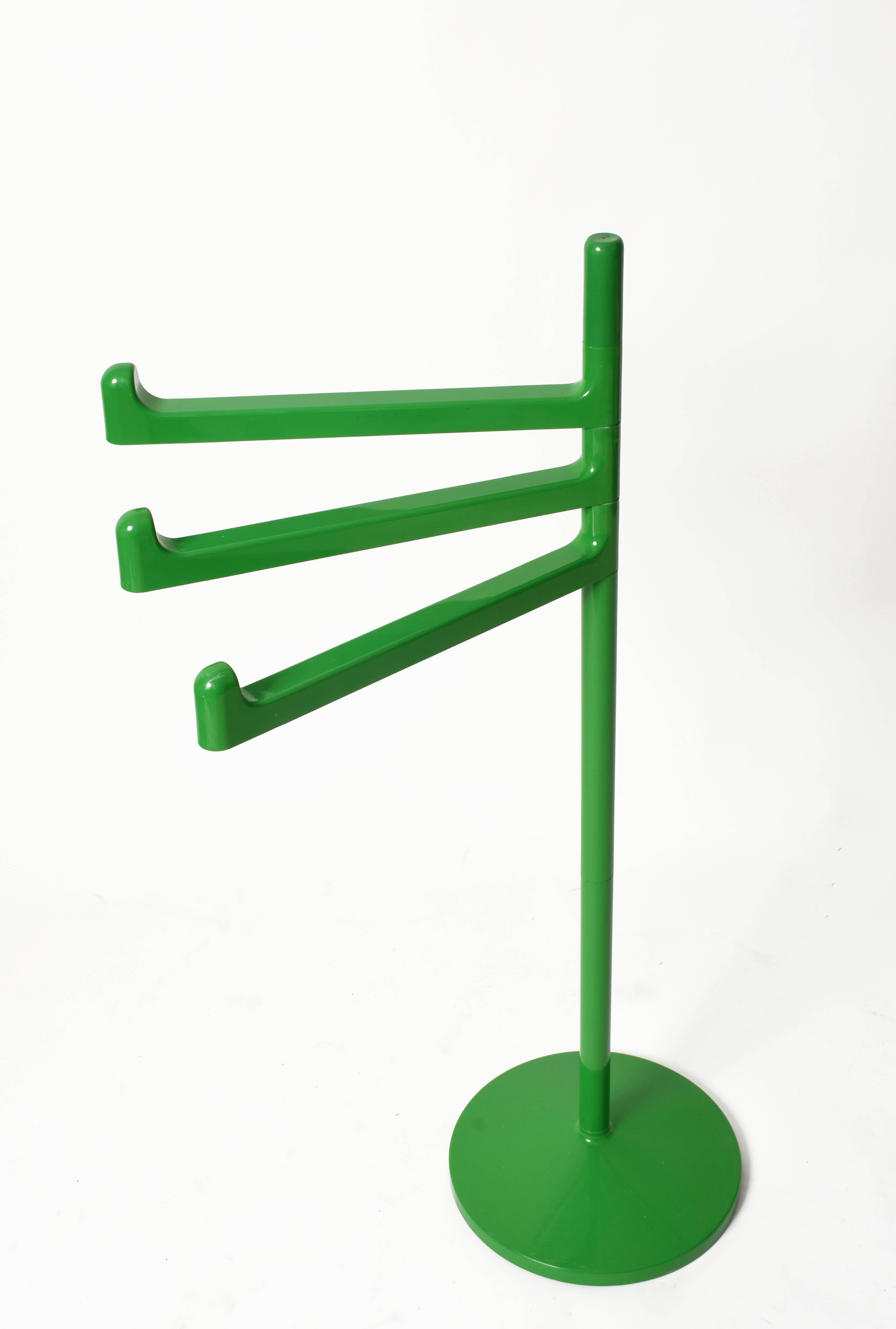 Midcentury Makio Hasuike Green Steel Sculptural Italian Towel Rack, Gedy 1970s In Good Condition In Roma, IT