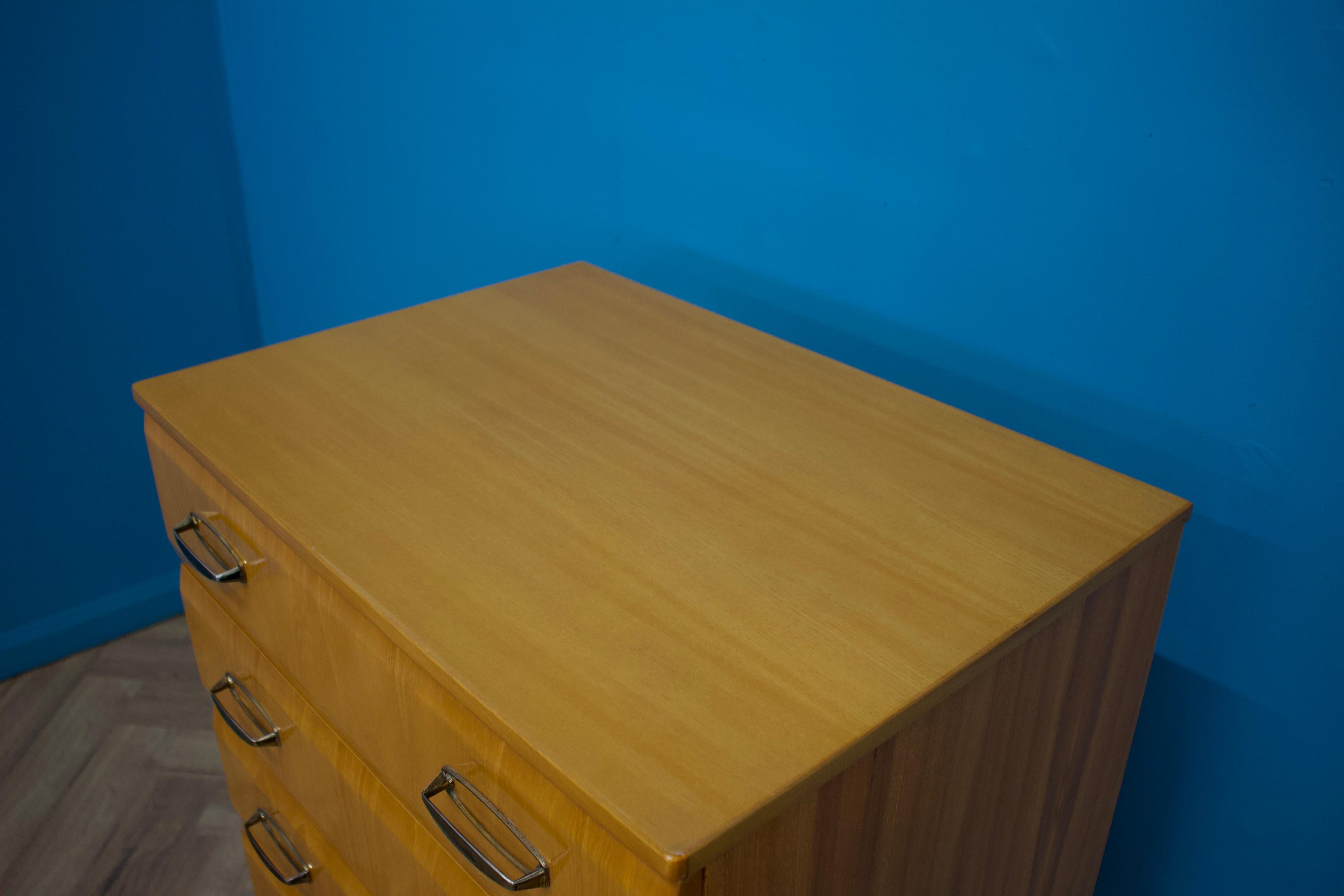 Midcentury, Maple Tallboy Chest of Drawers by Meredew, 1960s In Good Condition In South Shields, GB