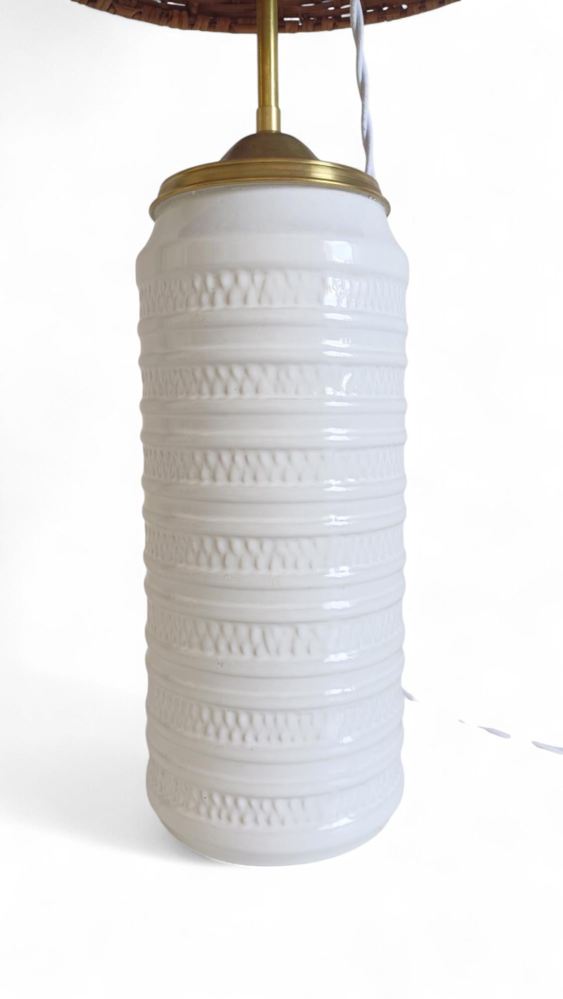 Midcentury Marbella Style White Ceramic, Brass, and Wicker Table Lamp, 1960s For Sale 6