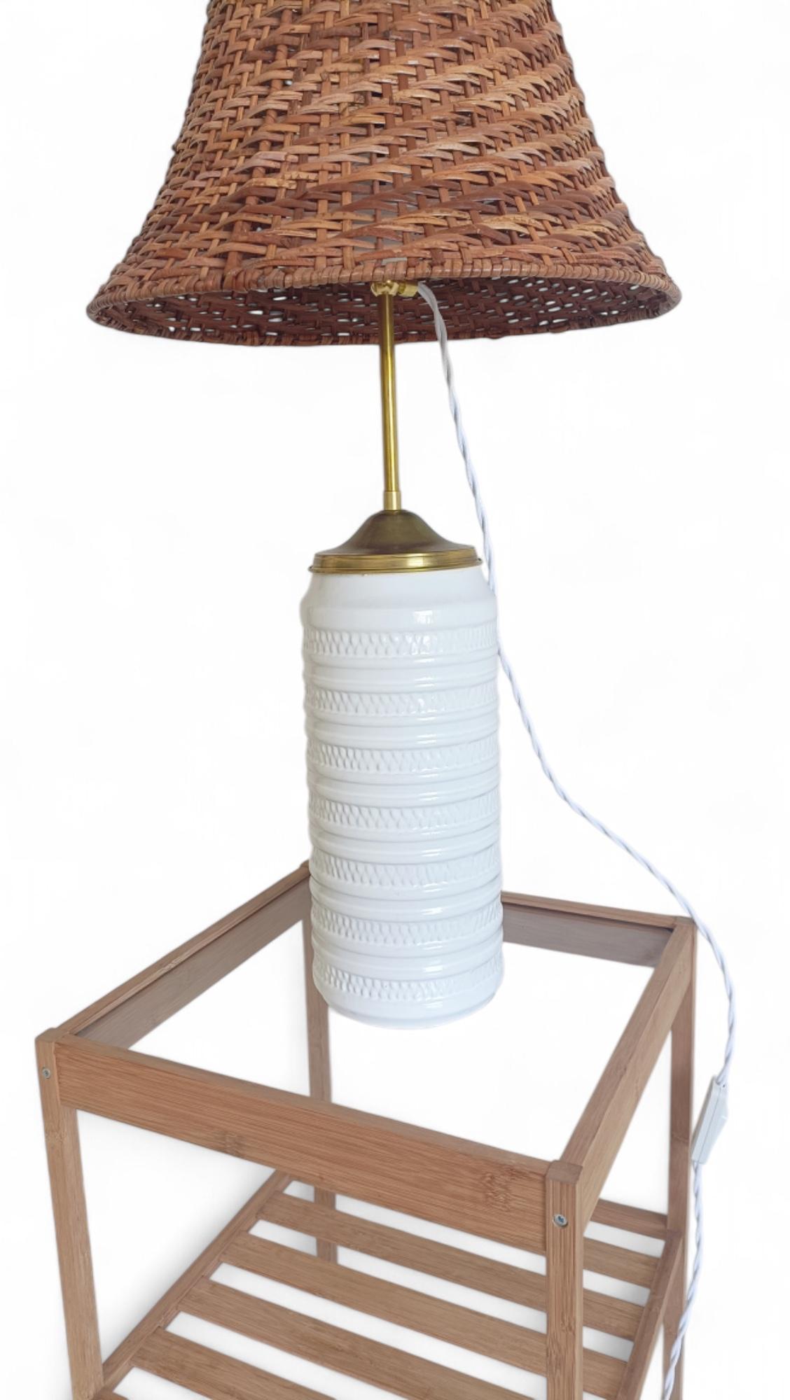 Midcentury Marbella Style White Ceramic, Brass, and Wicker Table Lamp, 1960s For Sale 1