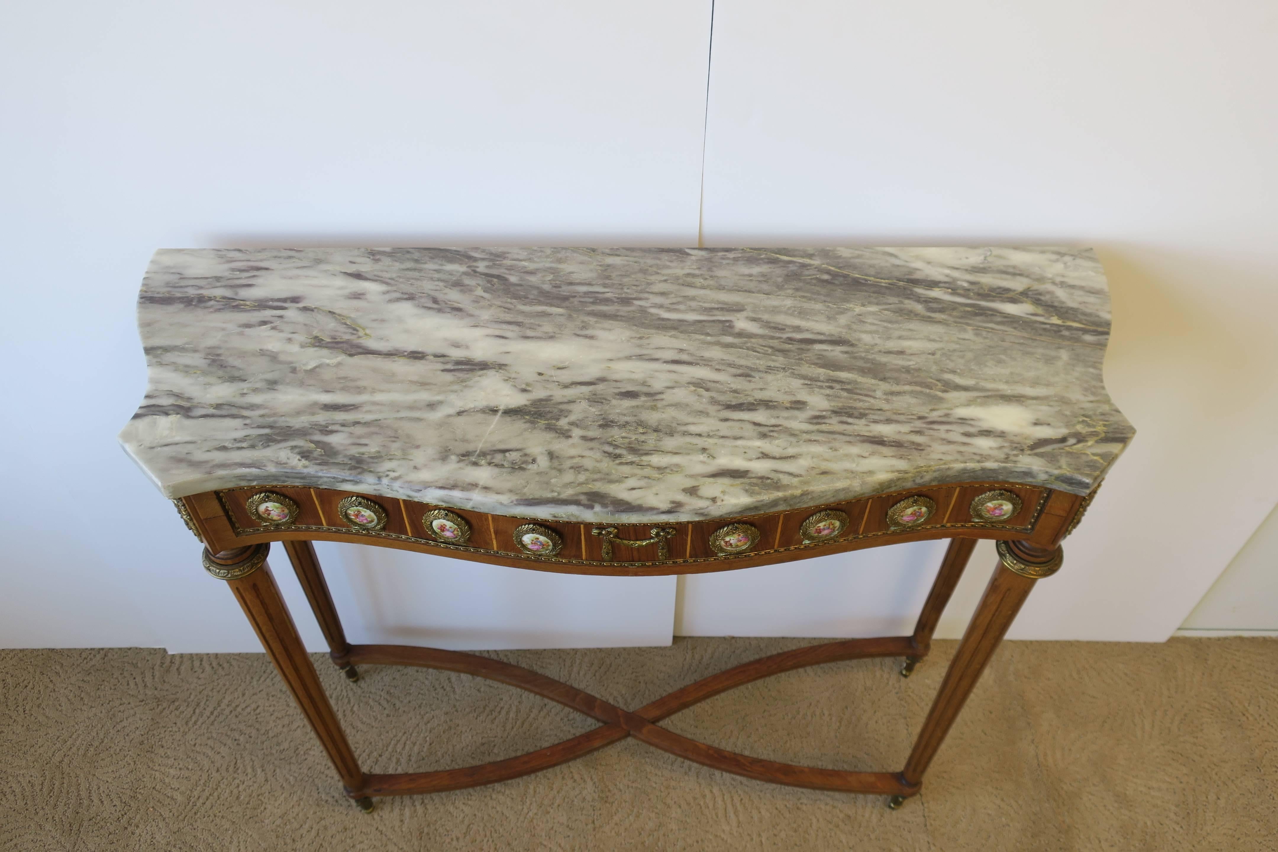 Marble Wood and Brass Console or Foyer Table For Sale 7