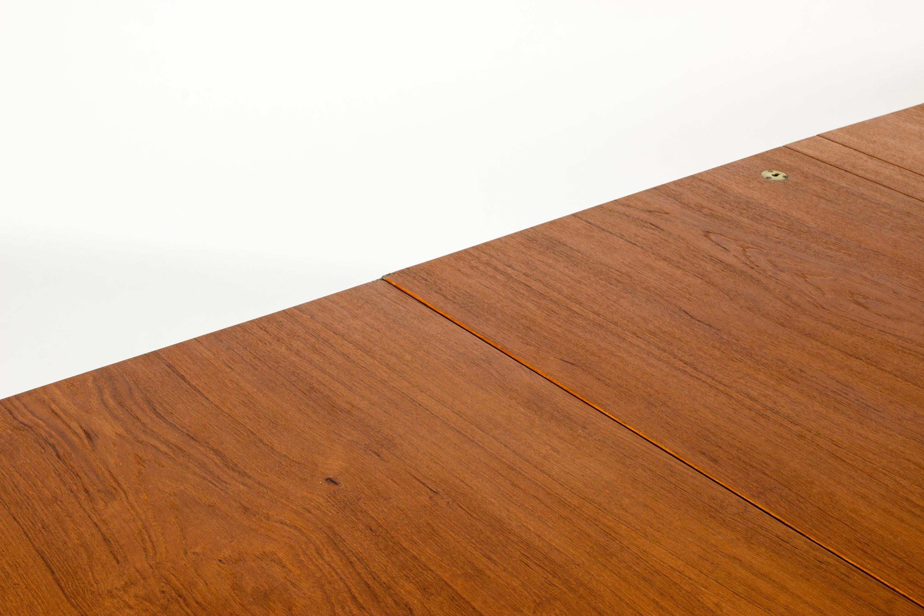Table de salle à manger 