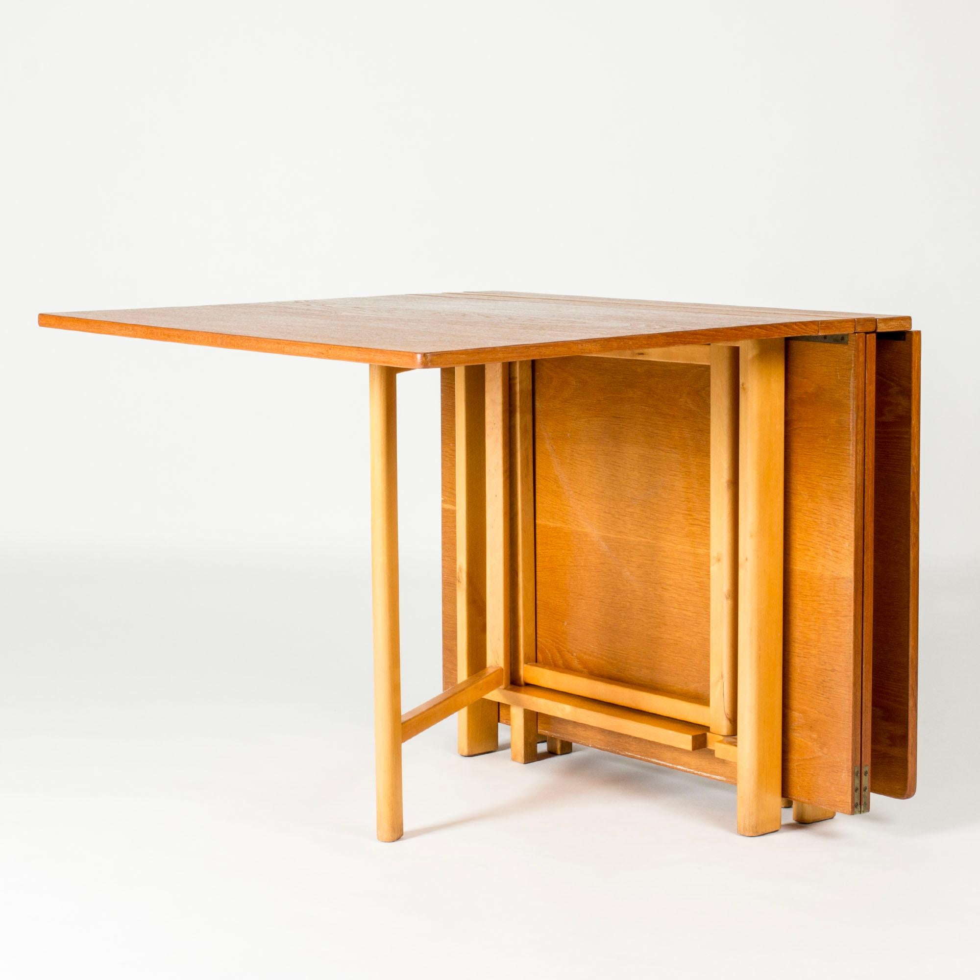 Suédois Table de salle à manger 