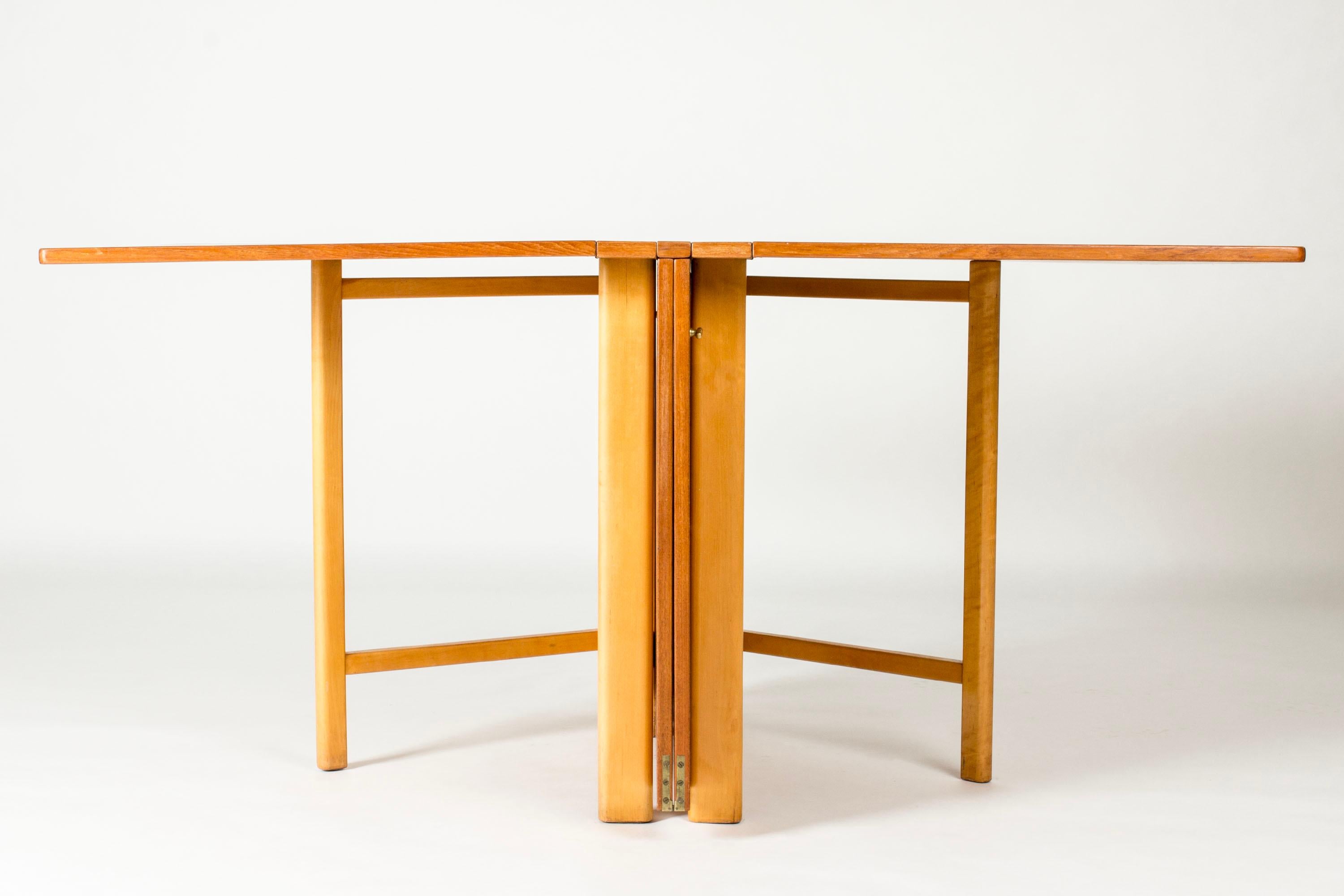 Table de salle à manger 