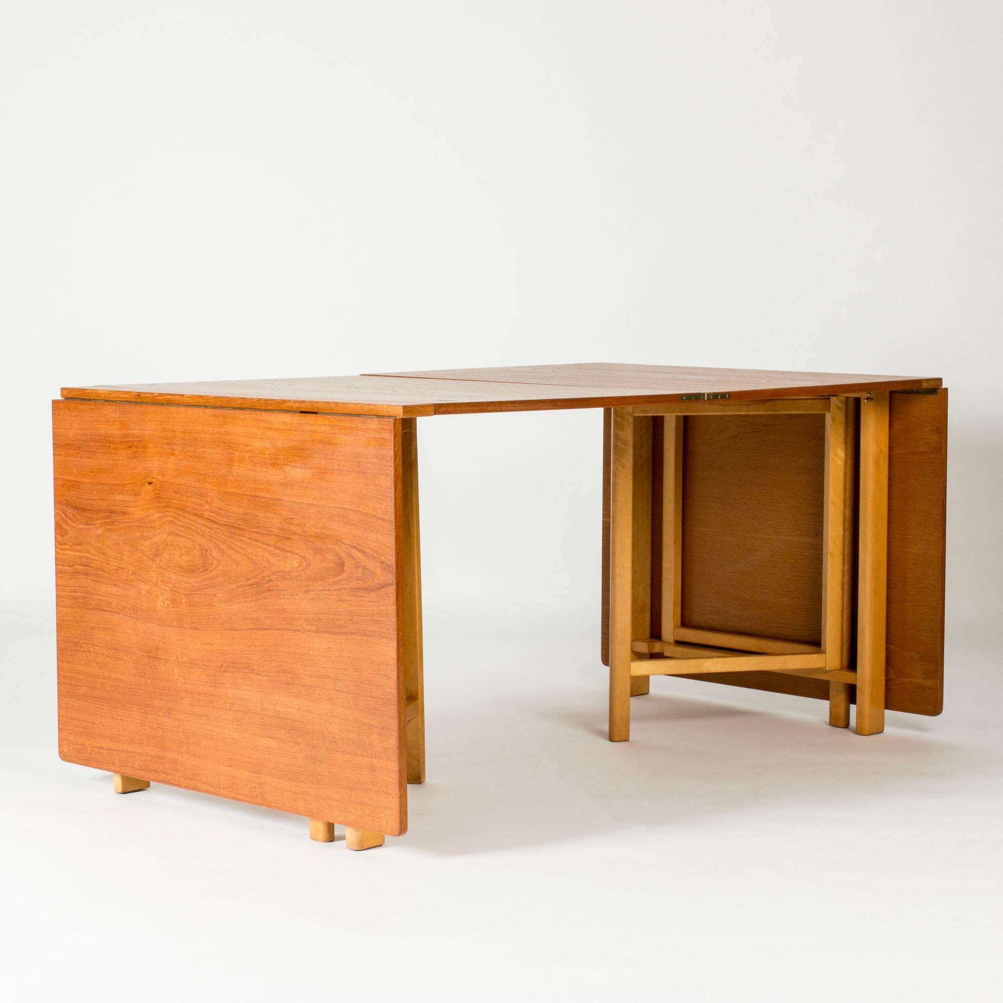 Table de salle à manger 