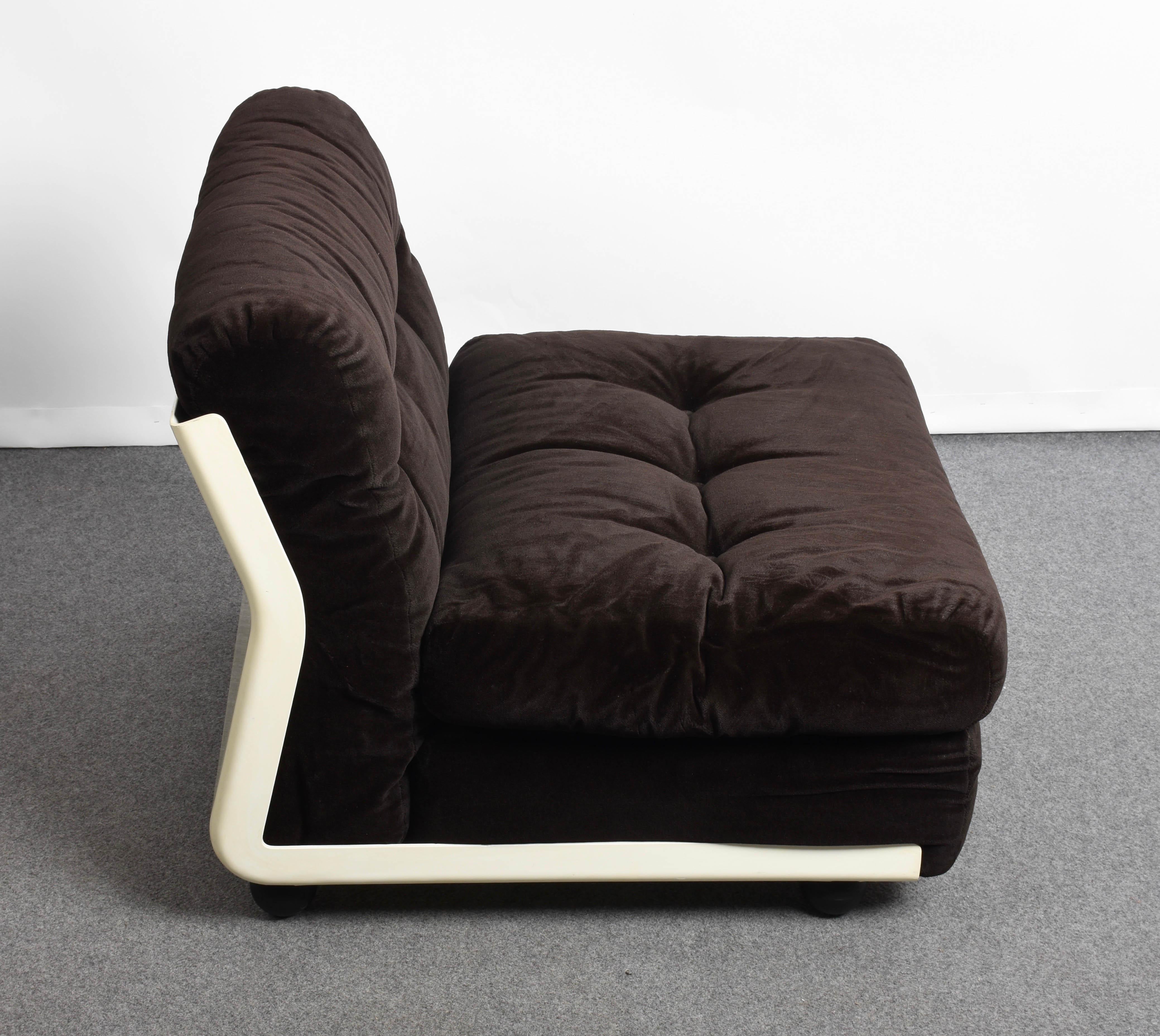 Midcentury Mario Bellini Brown Chenille Amanta Lounge Chair for C&B Italia 1960s 2
