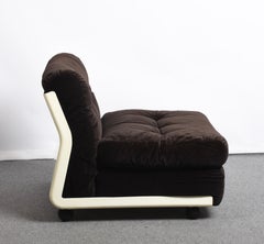 Midcentury Mario Bellini Brown Chenille Amanta Lounge Chair for C&B Italia 1960s