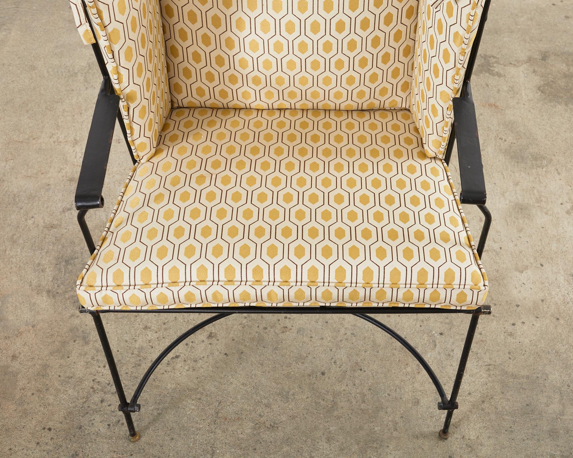 Midcentury Mario Papperzini for Salterini Iron Wingback Garden Chair In Good Condition For Sale In Rio Vista, CA