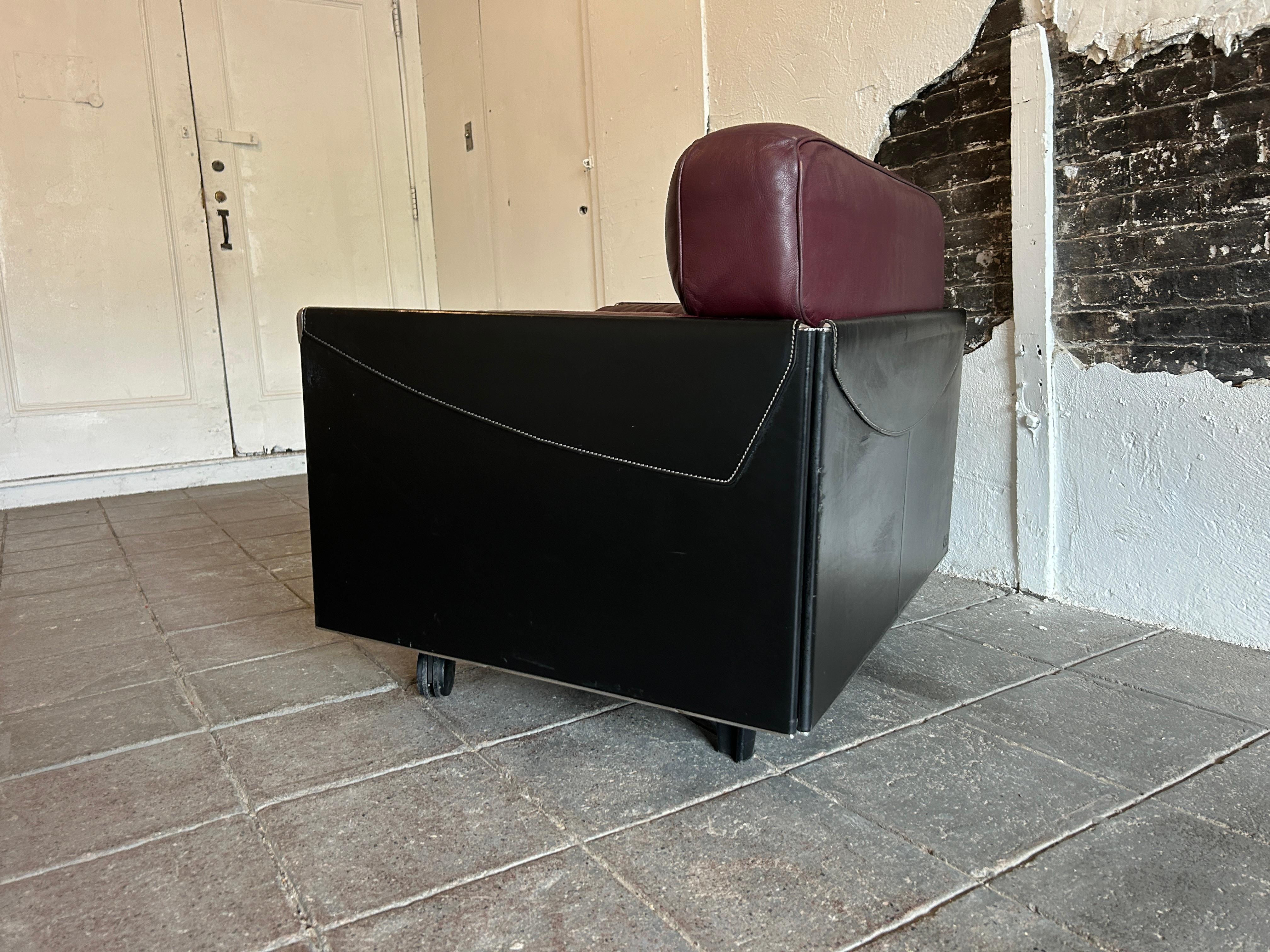 Midcentury Maroon Leather Lounge Chair by Tito Agnoli Poltrona Frau For Sale 1