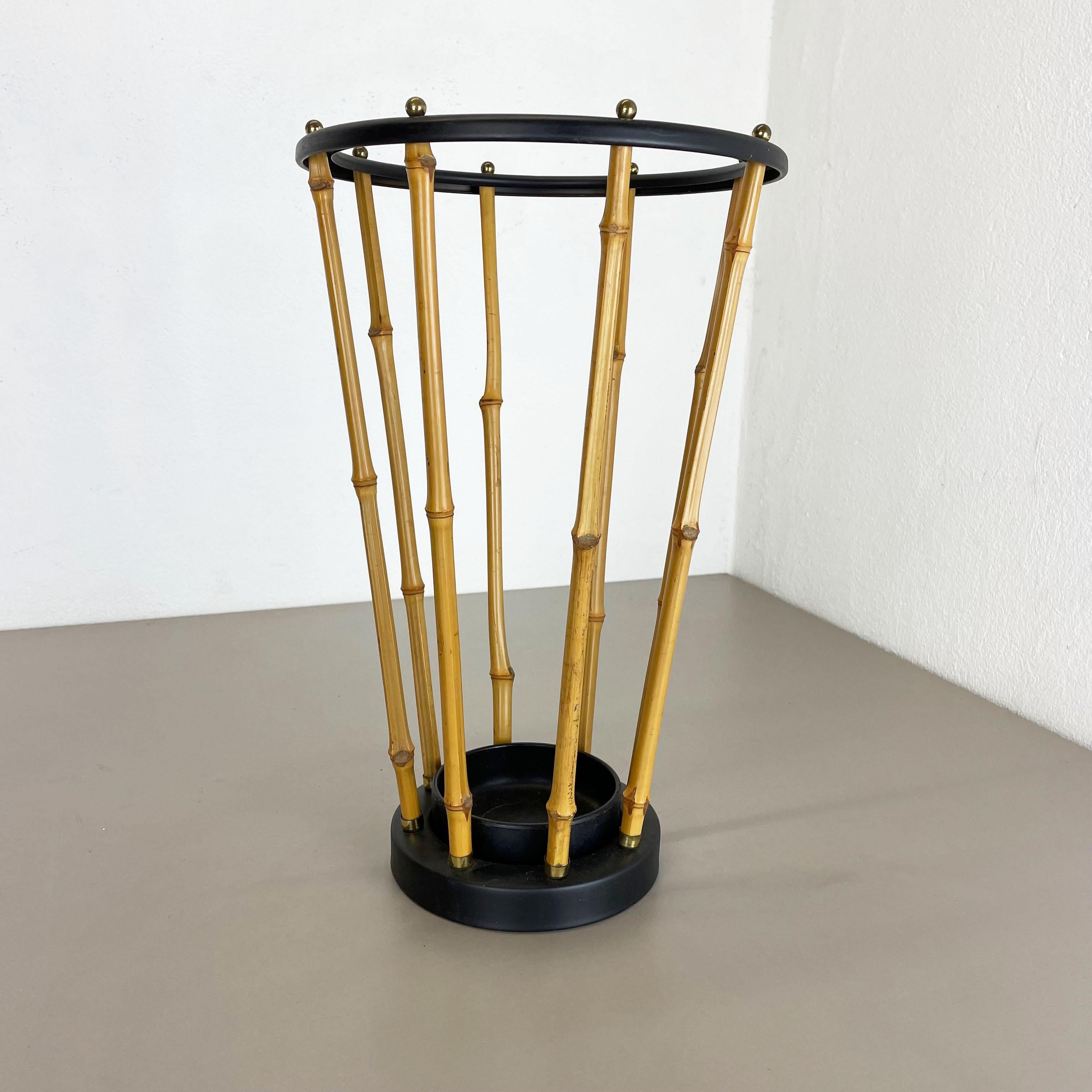 Midcentury Metal and Bamboo Auböck style Umbrella Stand, Germany, 1950s In Good Condition In Kirchlengern, DE