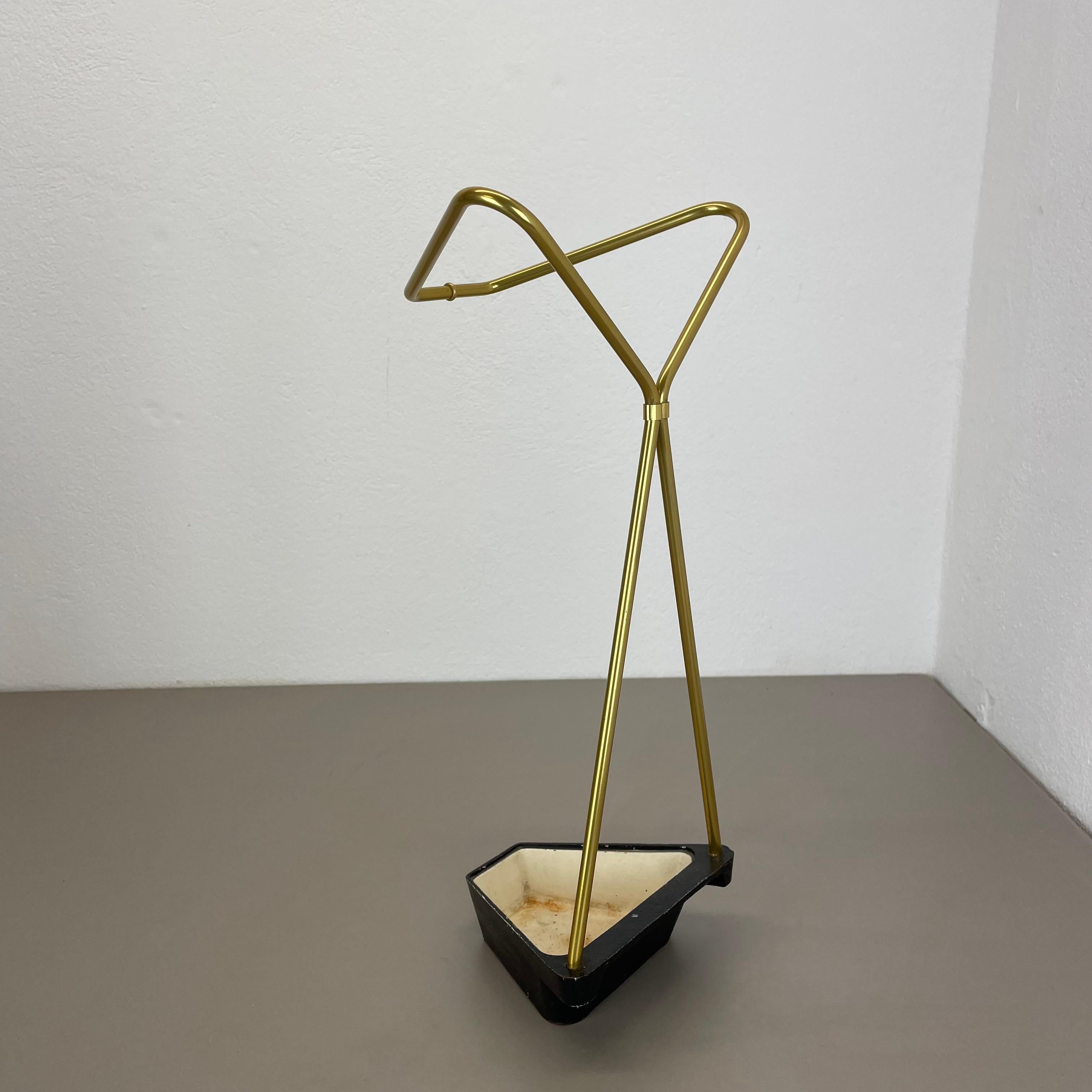 Mid-20th Century Midcentury Metal Brass Hollywood Regency Umbrella Stand, Germany, 1950s, Nr. 3 For Sale