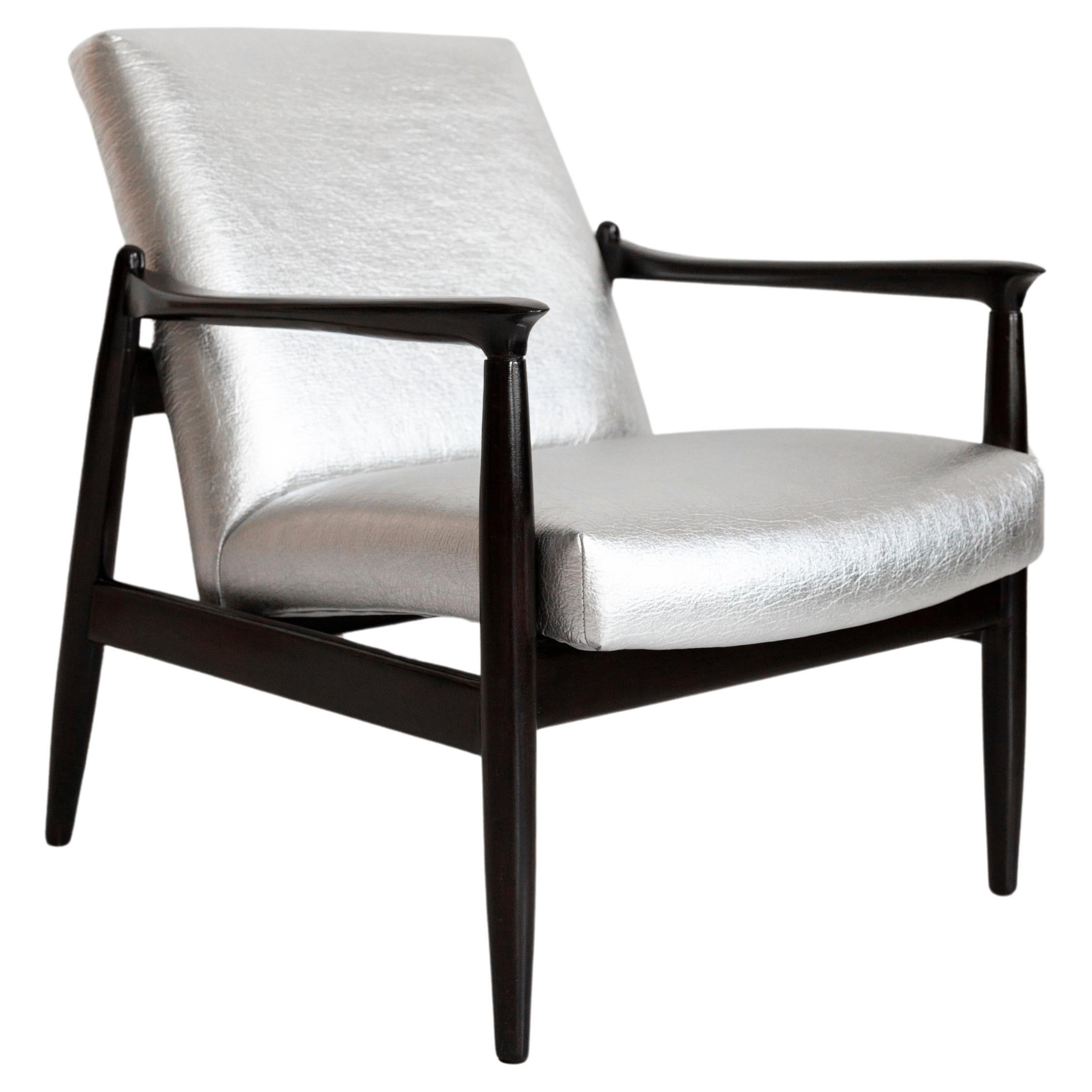 MidCentury Metalic Silver Pineapple Leather GFM 64 Armchair, Homa, Europe, 1960s