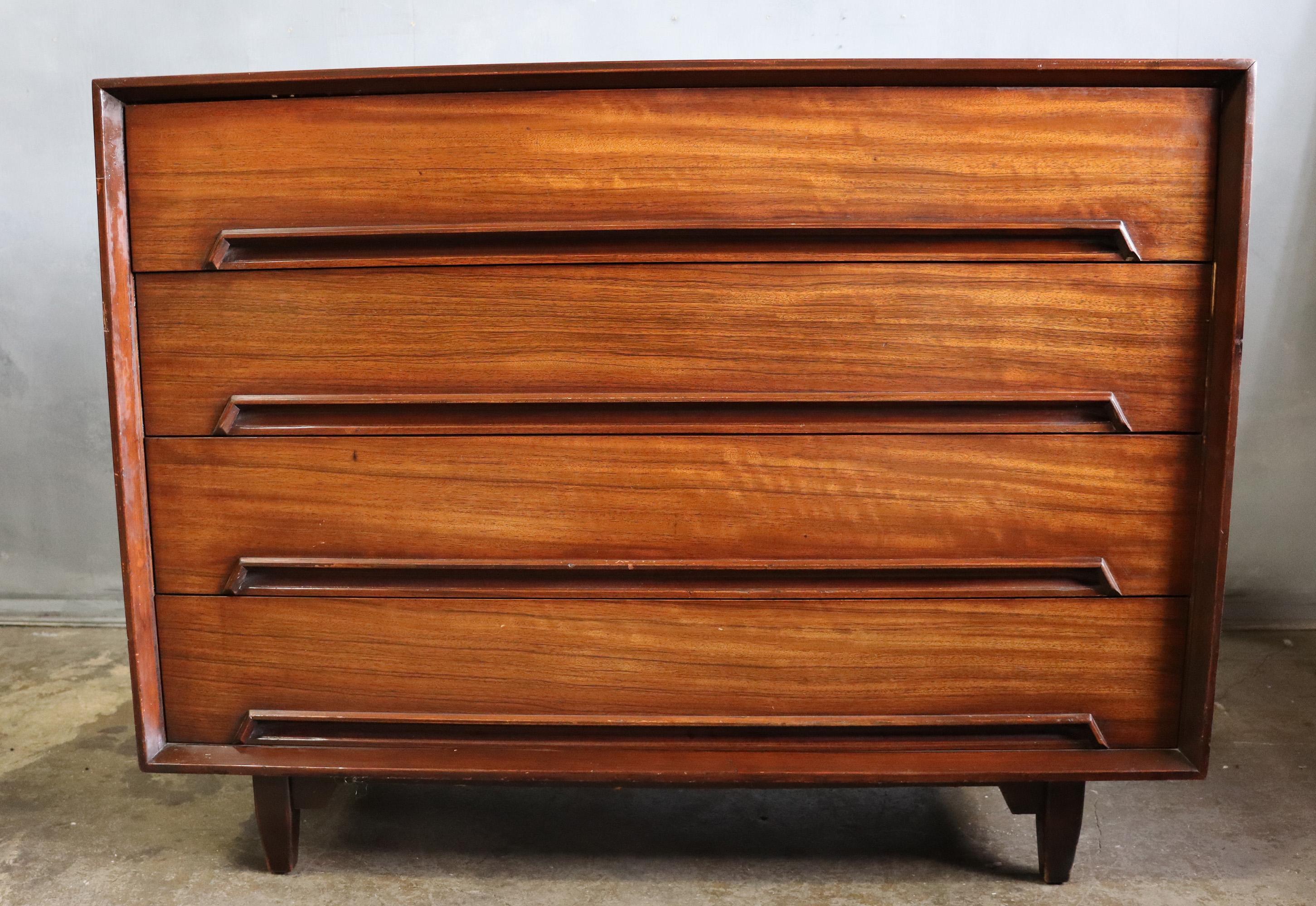 American Midcentury Milo Baughman Chest of Drawers - Perspective for Drexel