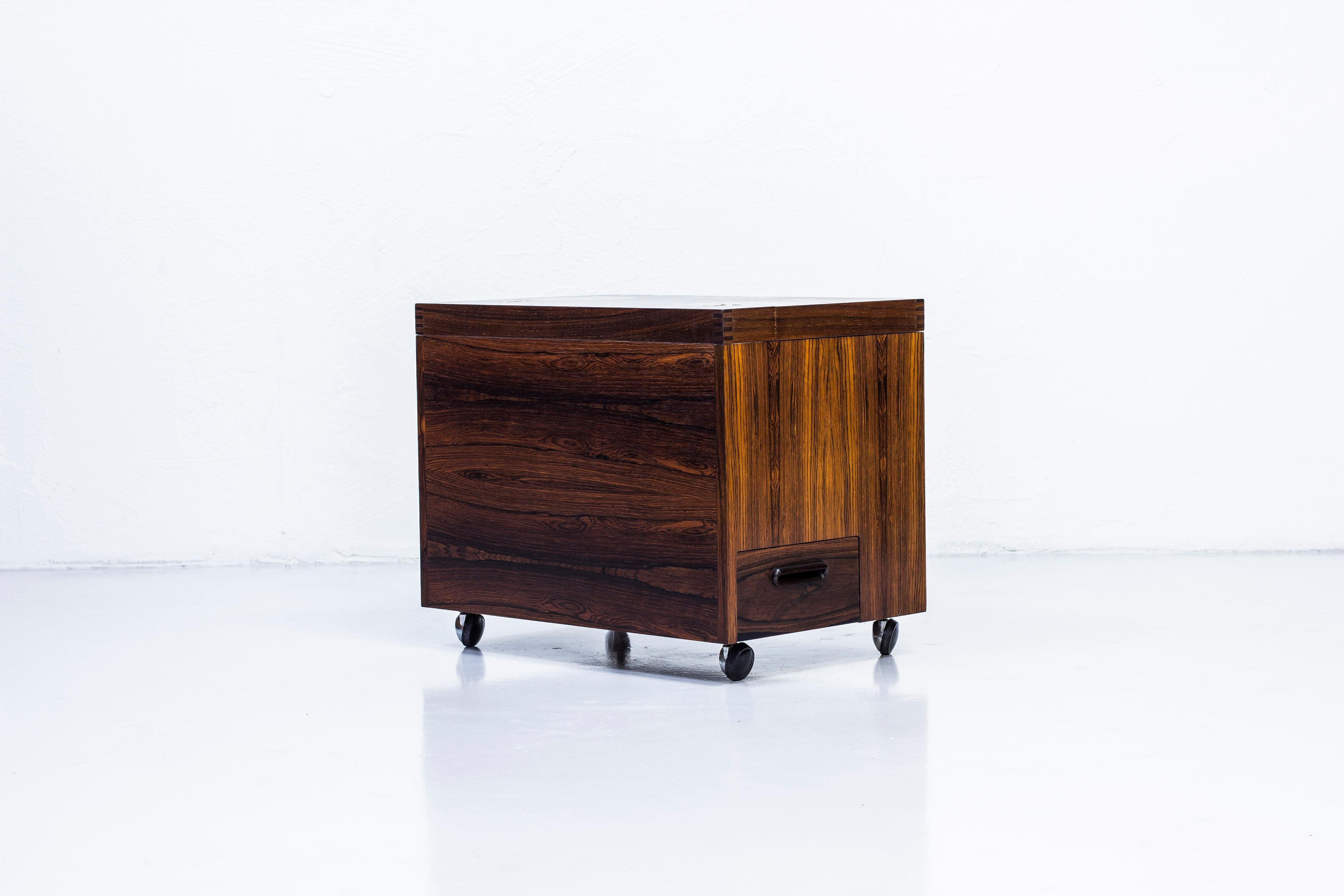 Scandinavian Modern Midcentury Mini Bar by Rolf Hesland, Haug Snekkeri, Norway, 1960s