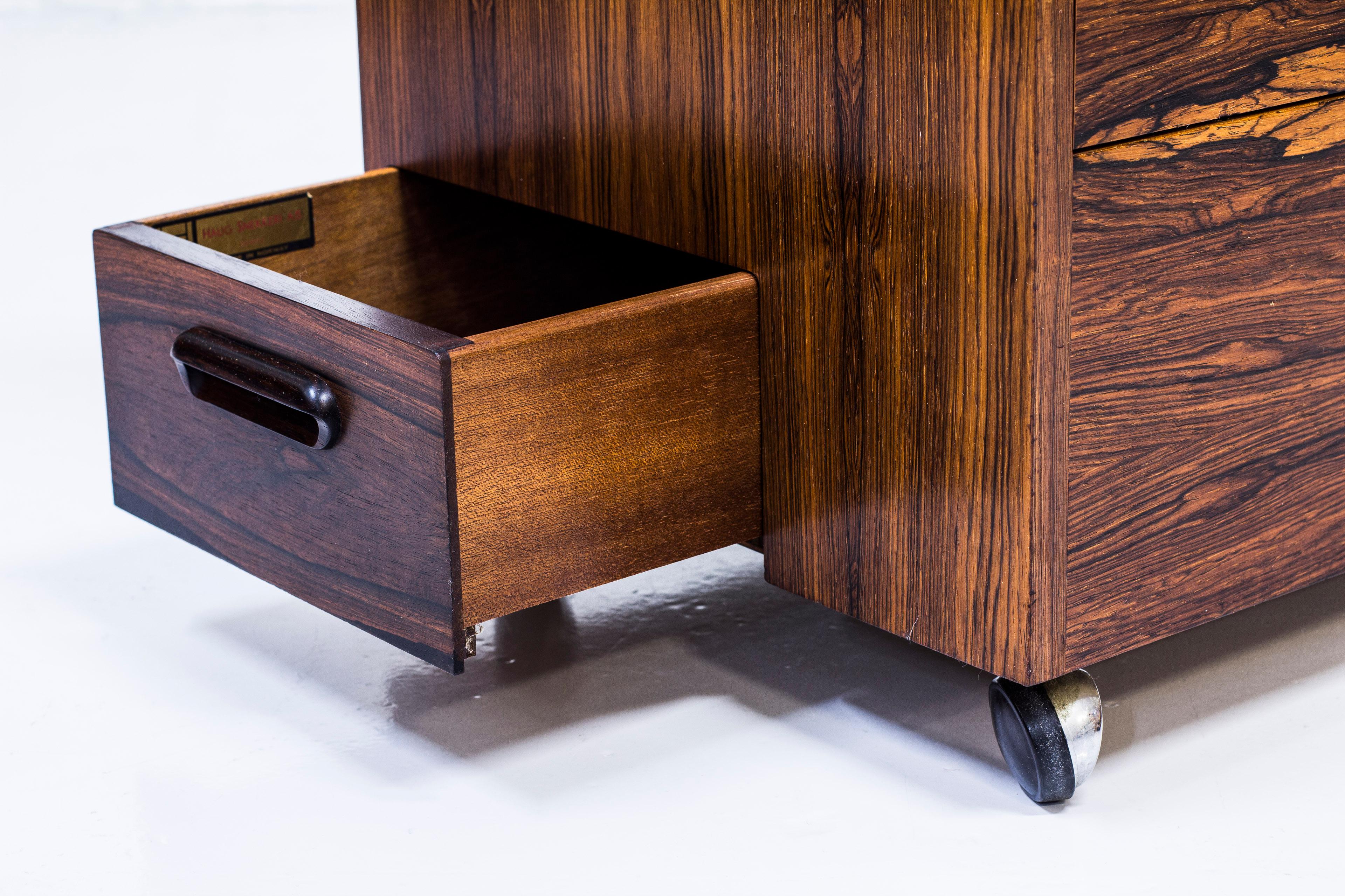 Midcentury Mini Bar by Rolf Hesland, Haug Snekkeri, Norway, 1960s 2