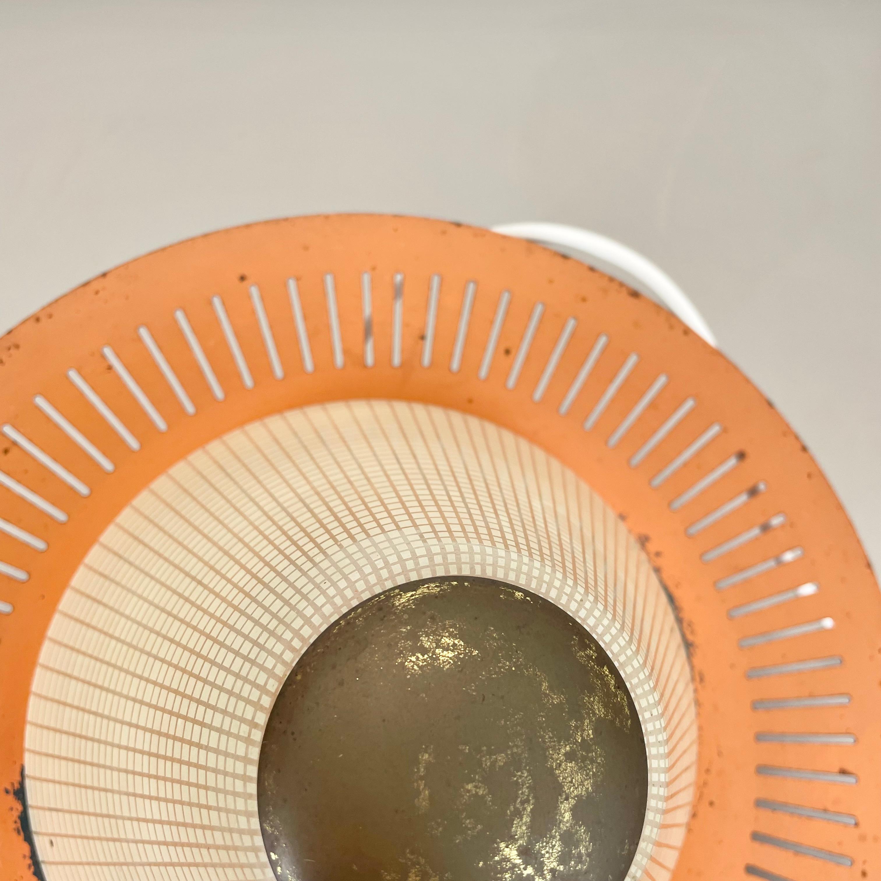 Midcentury minimalist Stilnovo Style Brass and Metal Hanging Light, Italy 1950 For Sale 8
